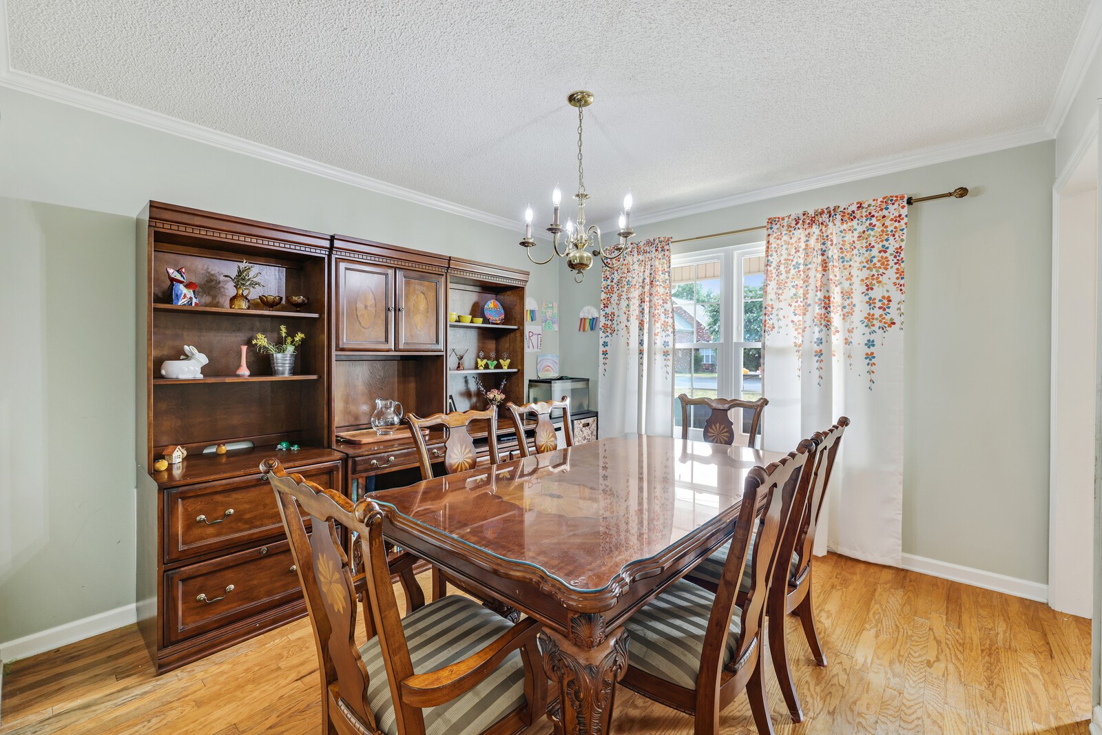 3023 Overhill Ct