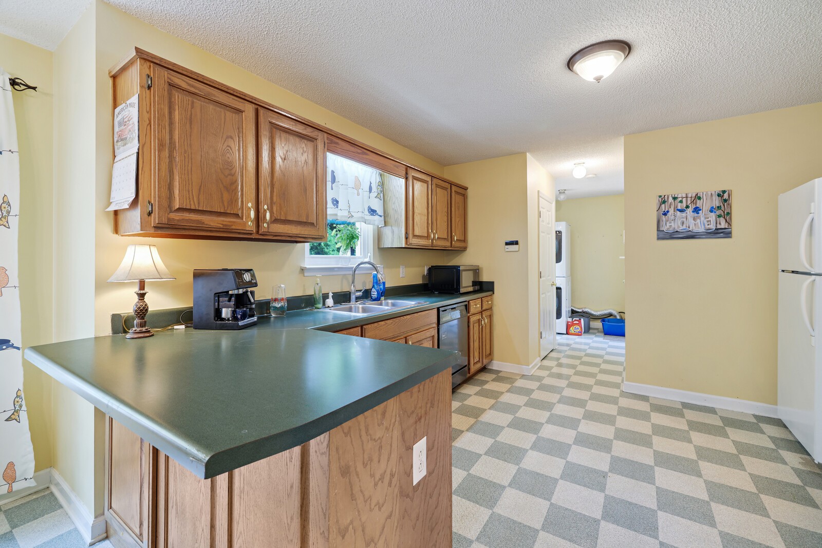 3023 Overhill Ct
