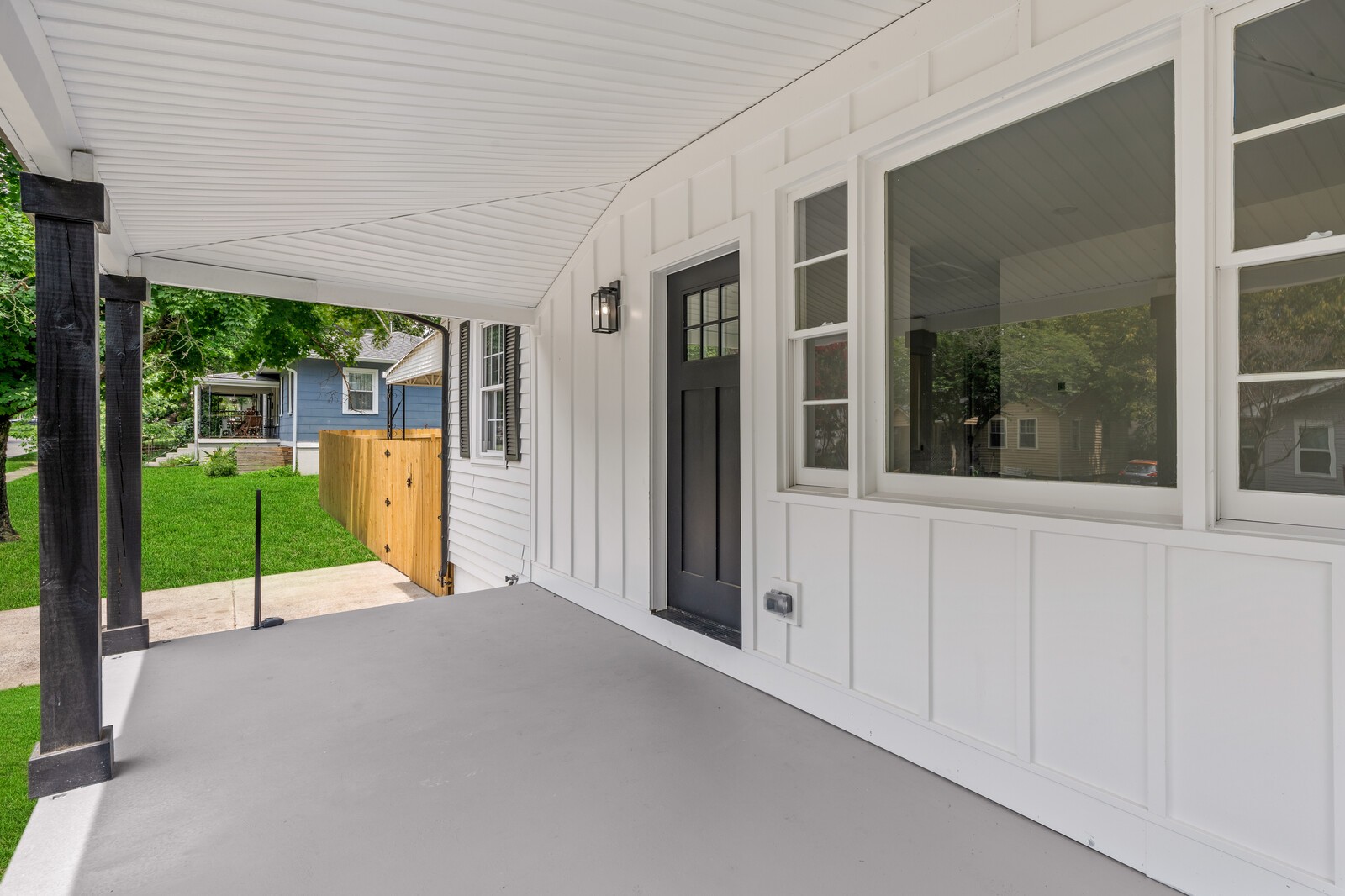 1407 Elliston St