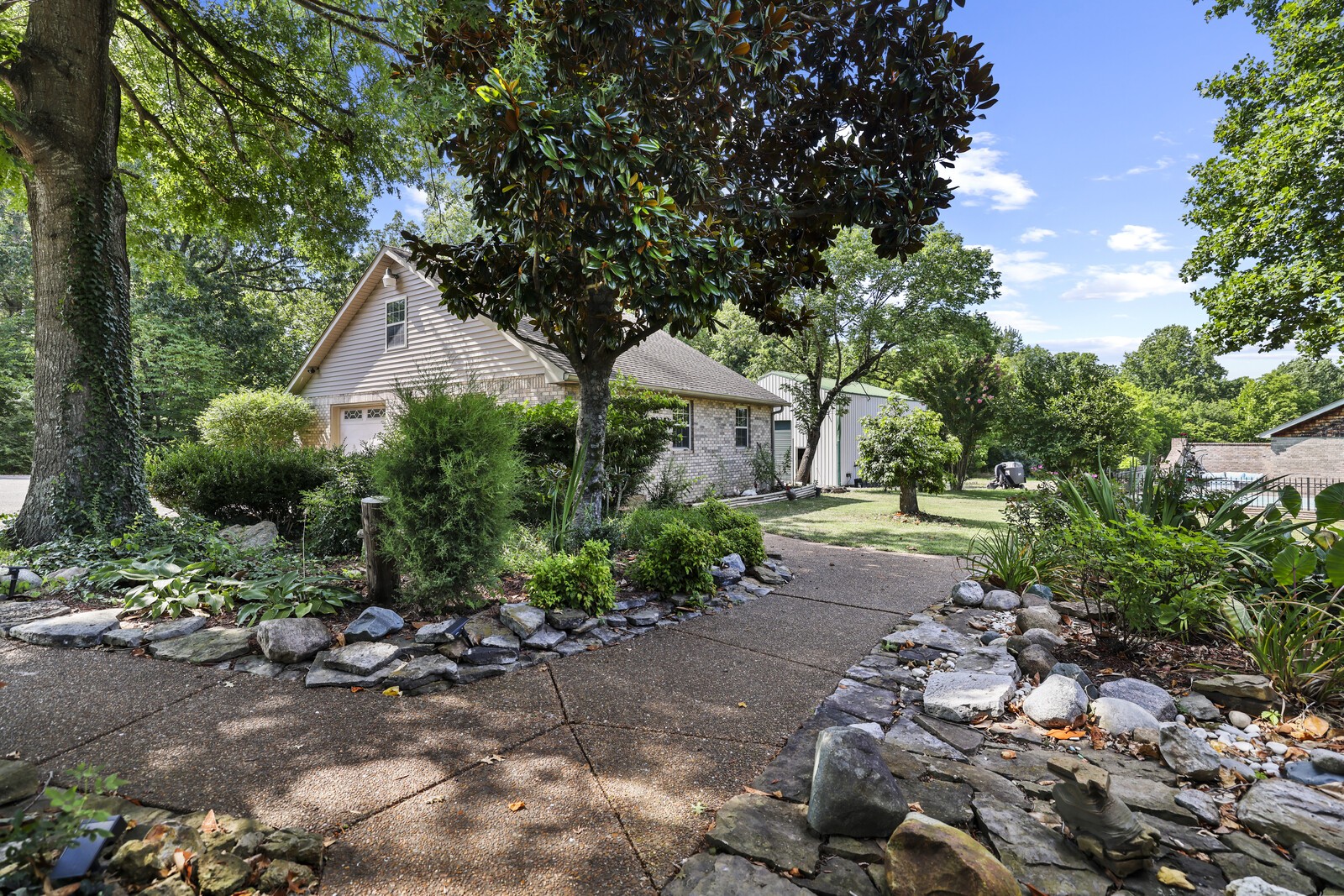 8186 Jackman Rd
