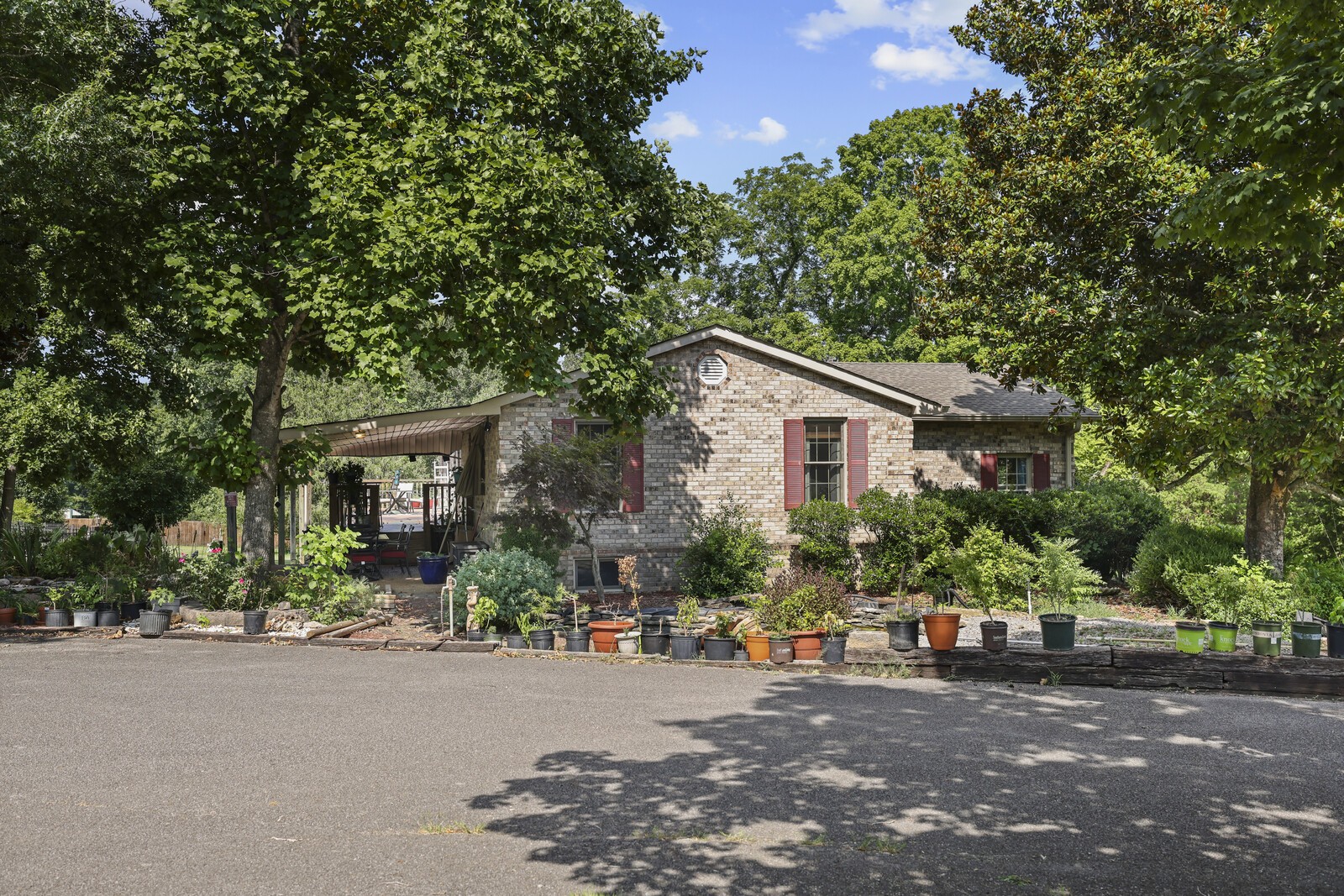 8186 Jackman Rd