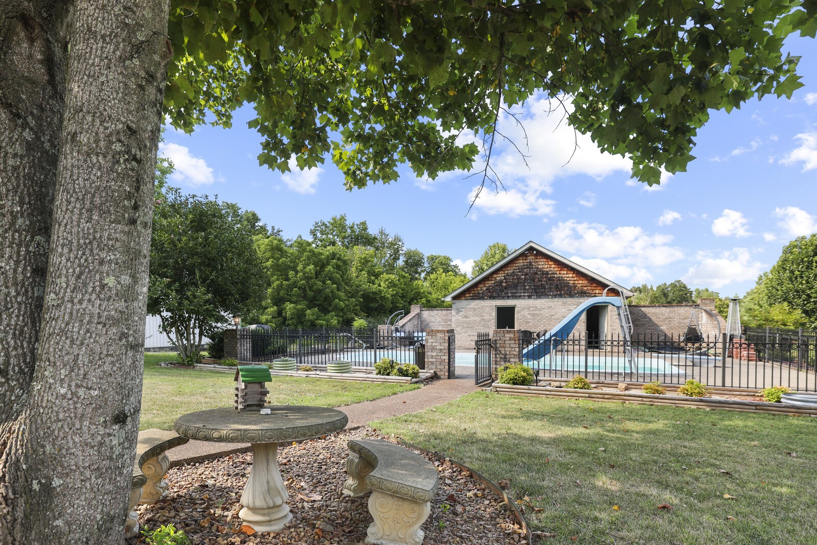 8186 Jackman Rd