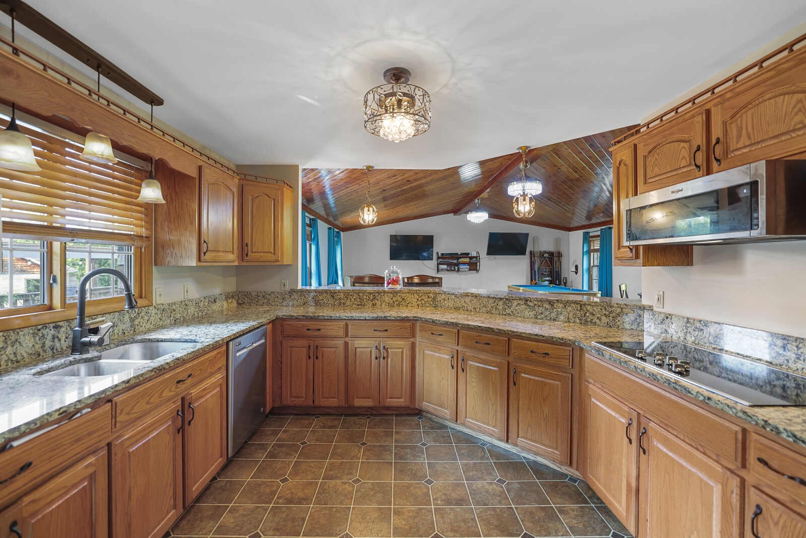 8186 Jackman Rd