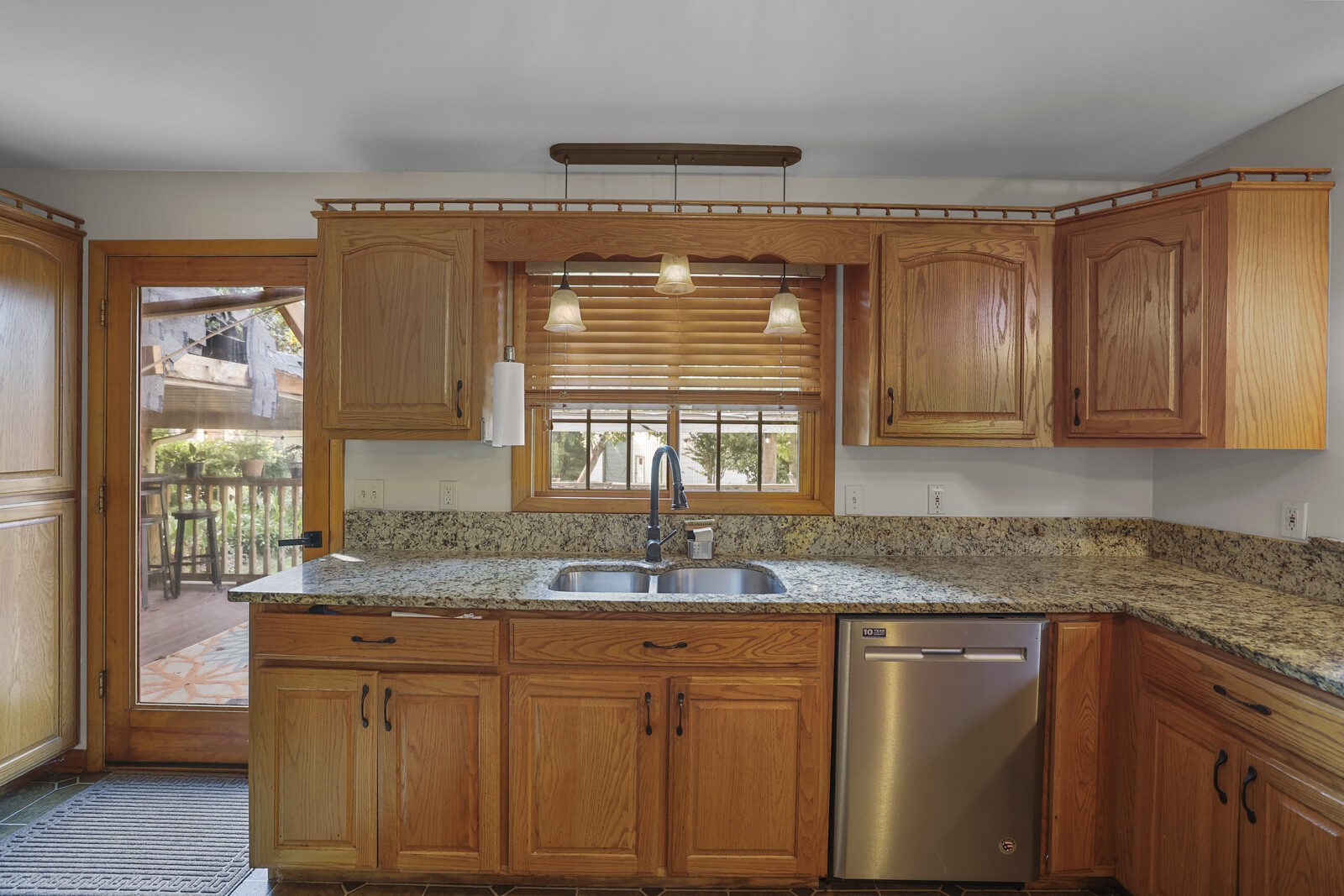8186 Jackman Rd