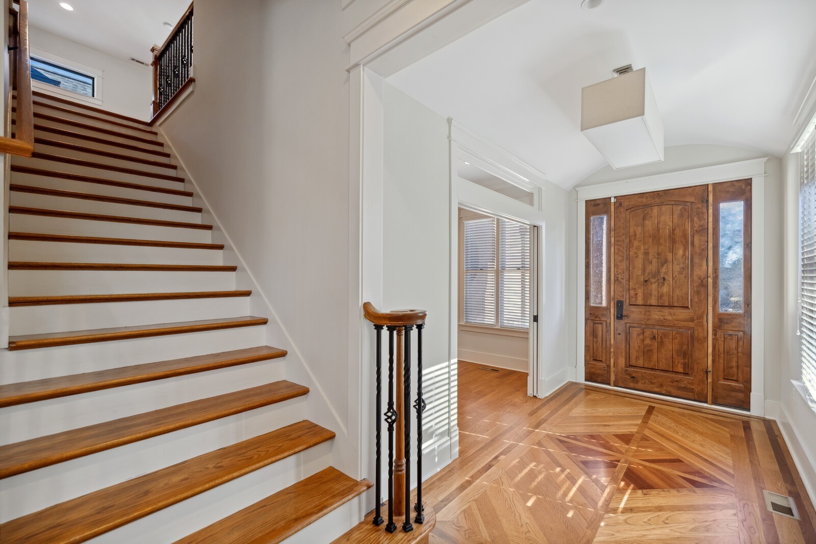 4015B Estes Rd