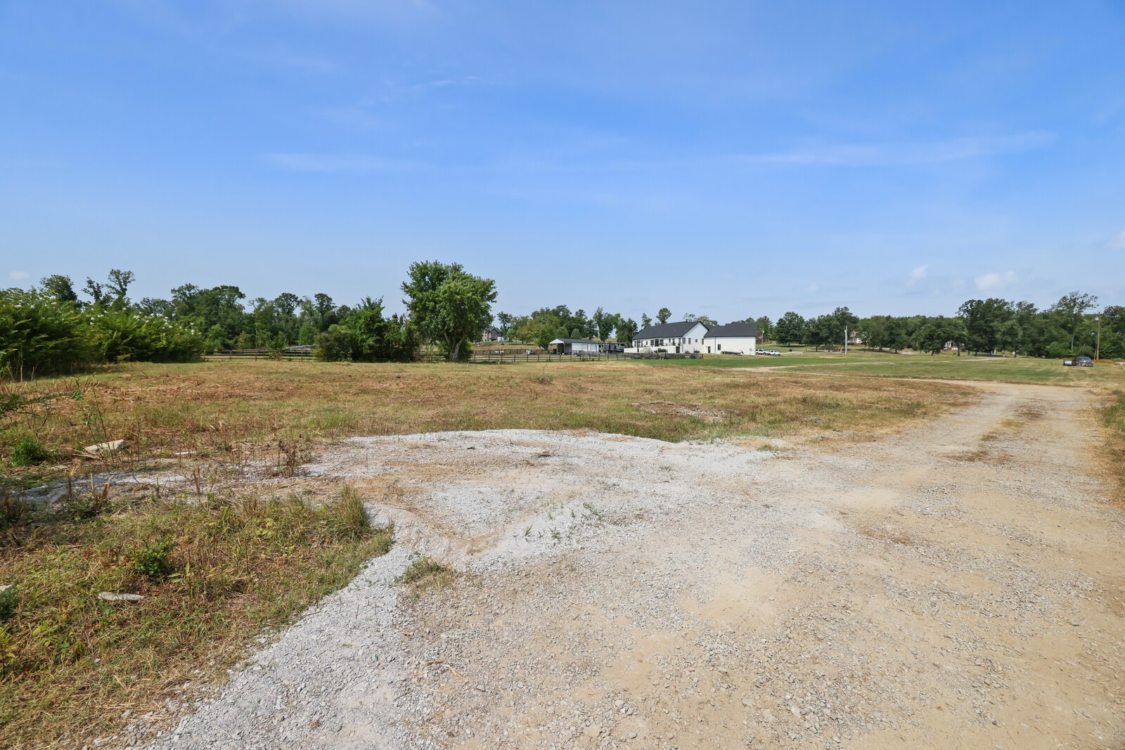 532 Hunting Hills Dr