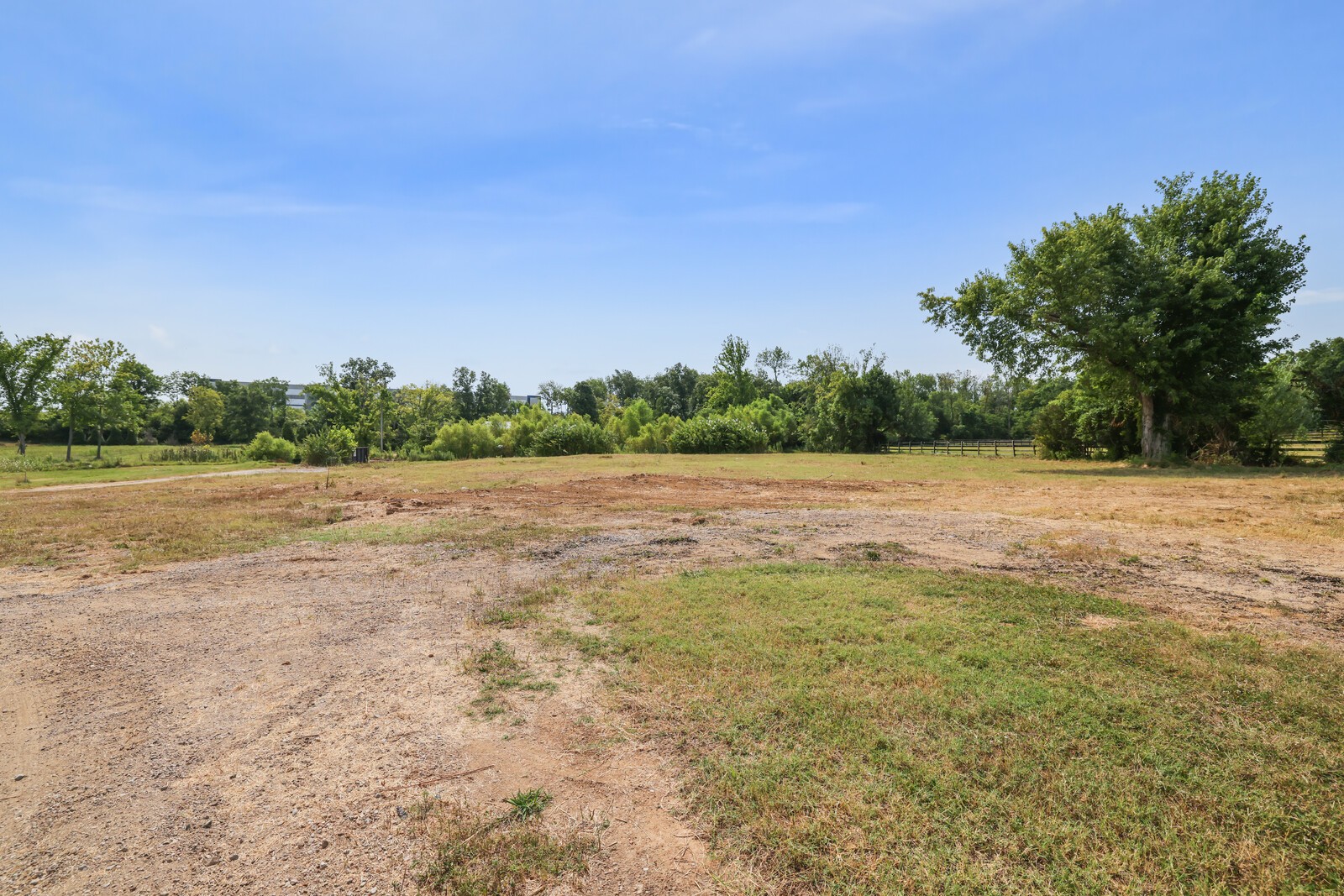 532 Hunting Hills Dr