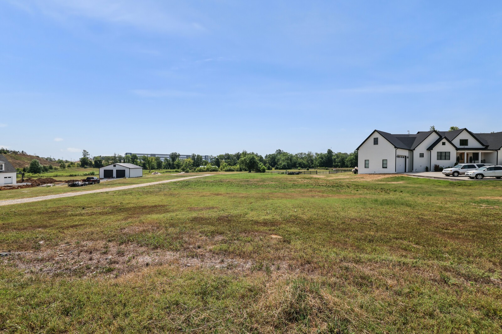 532 Hunting Hills Dr