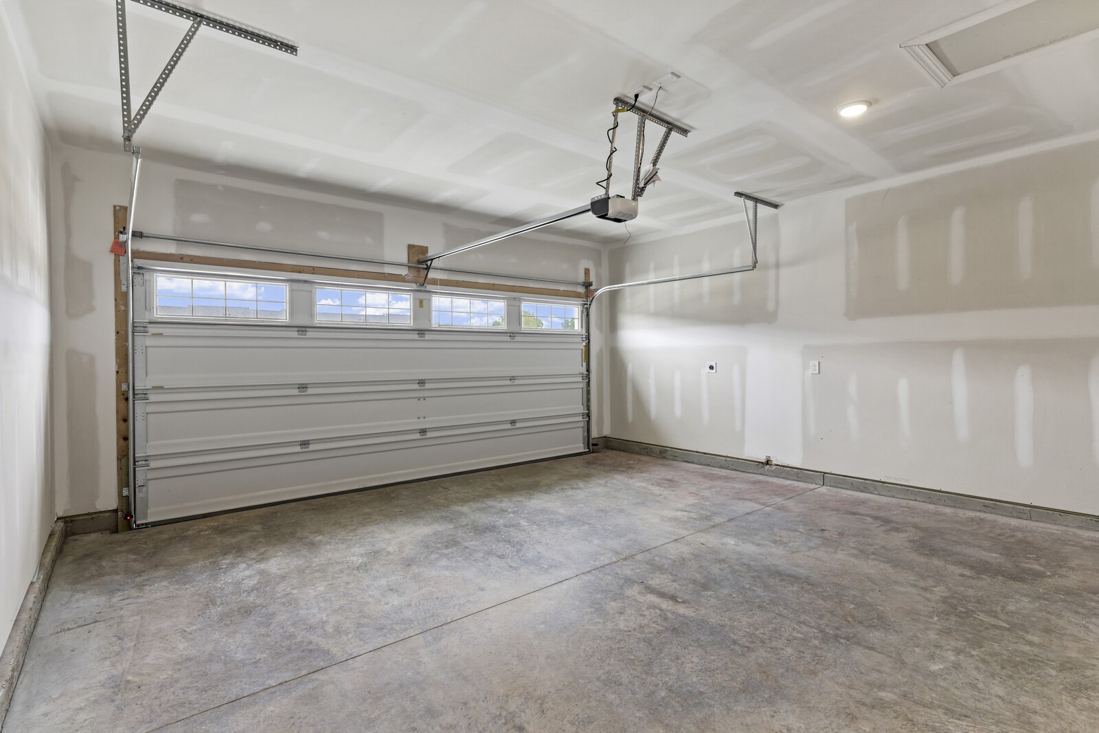 2613 Eldin Creek Dr