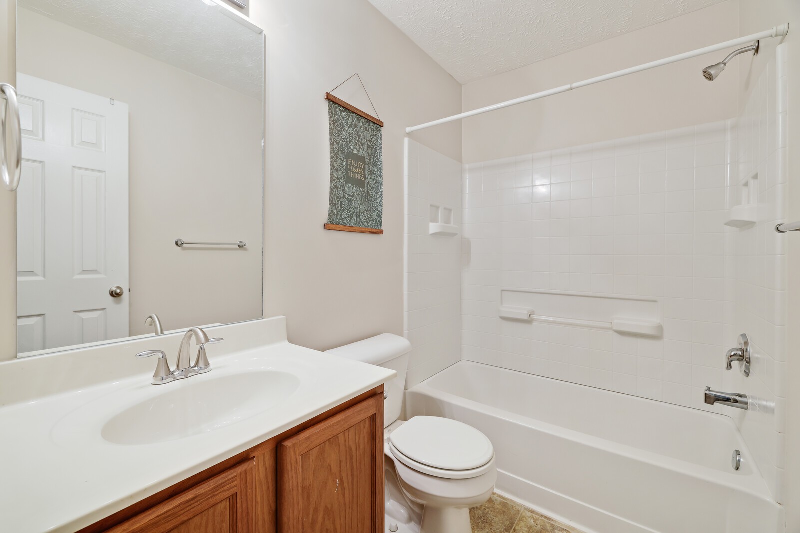 1063 Ashmore Dr