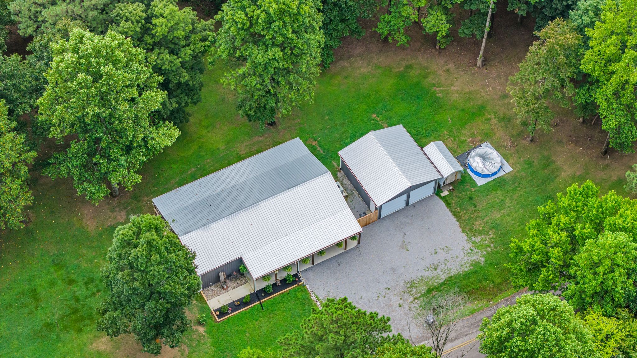 631 Hog Back Ridge Rd