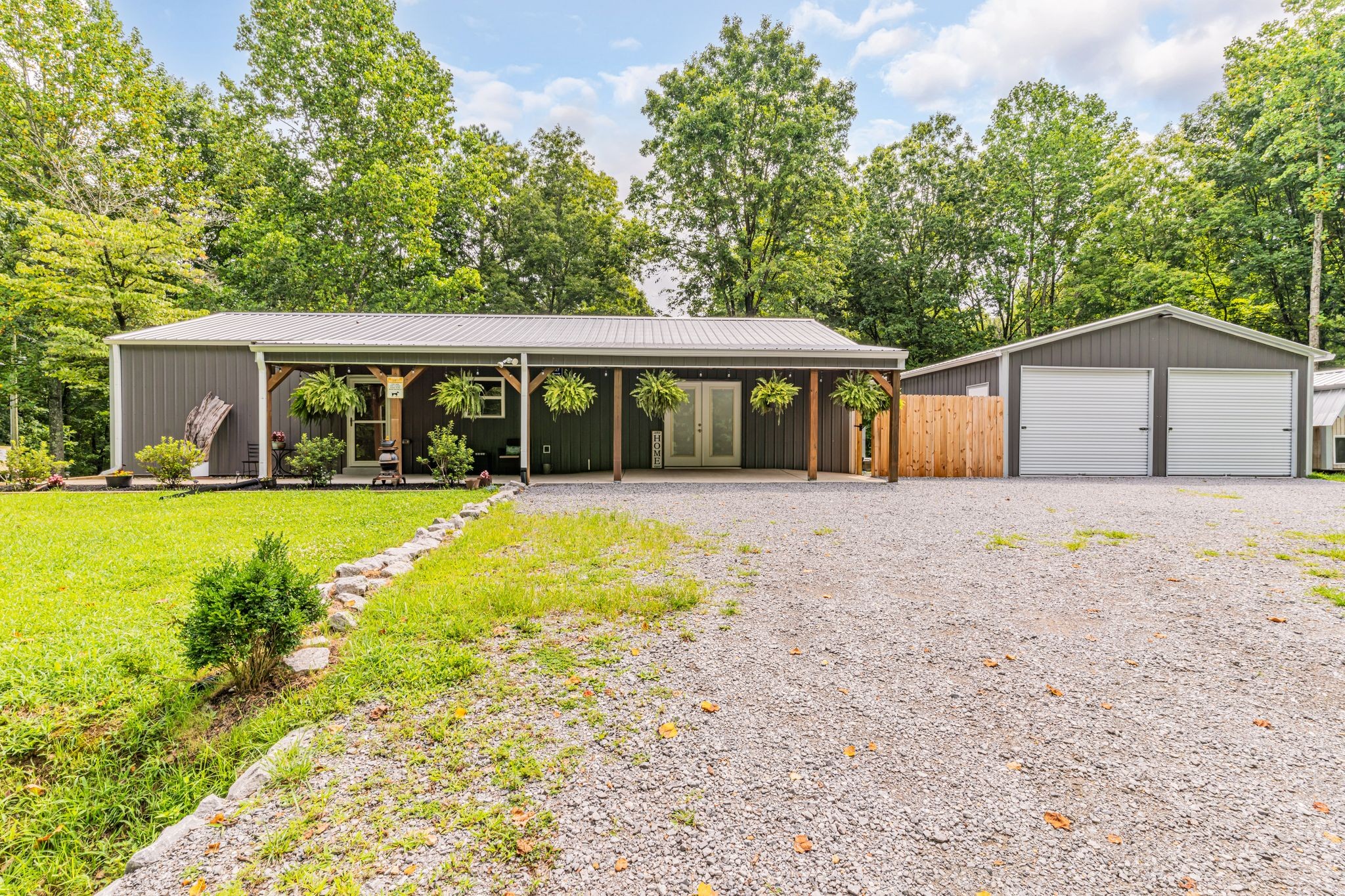 631 Hog Back Ridge Rd