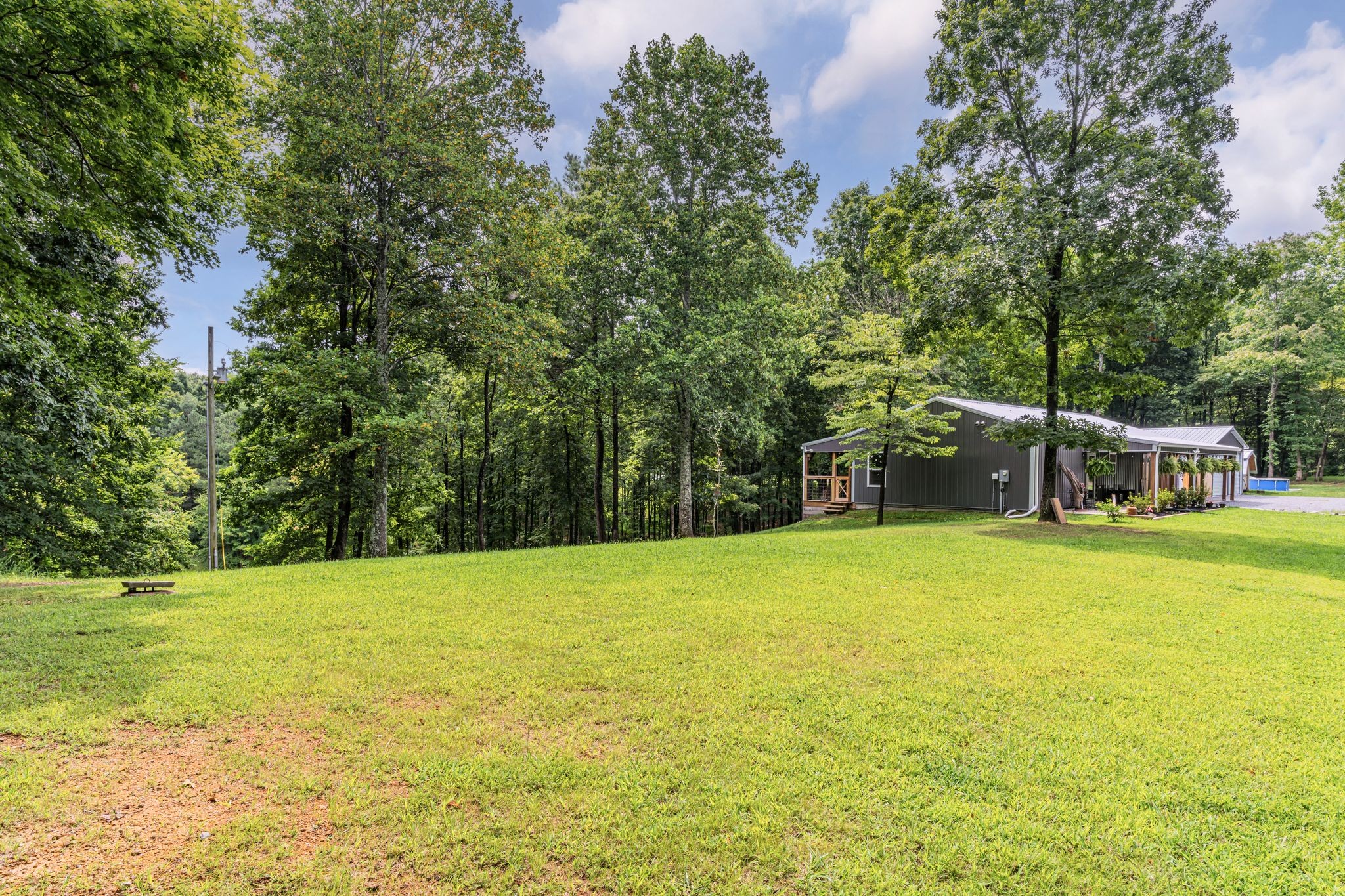 631 Hog Back Ridge Rd