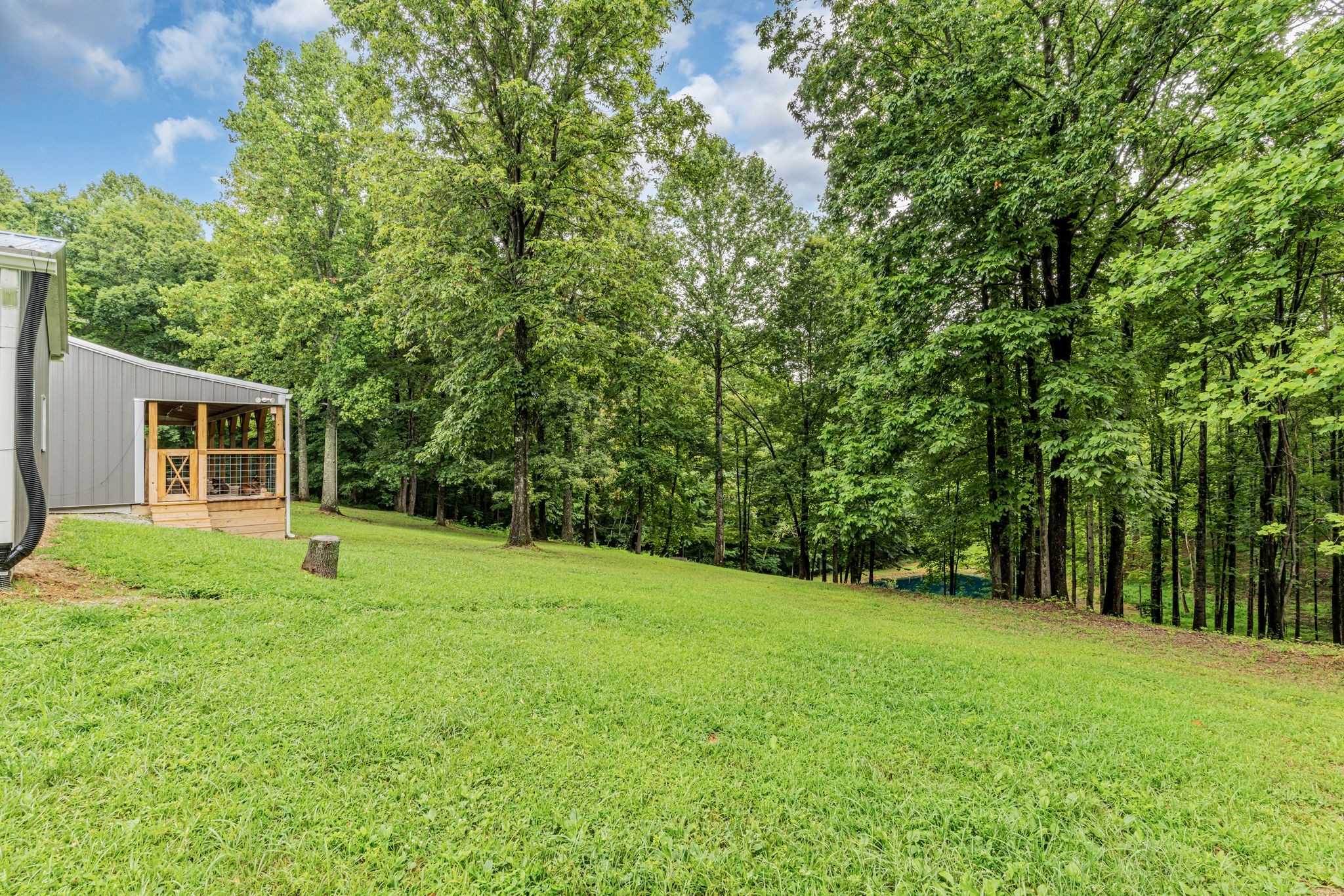 631 Hog Back Ridge Rd