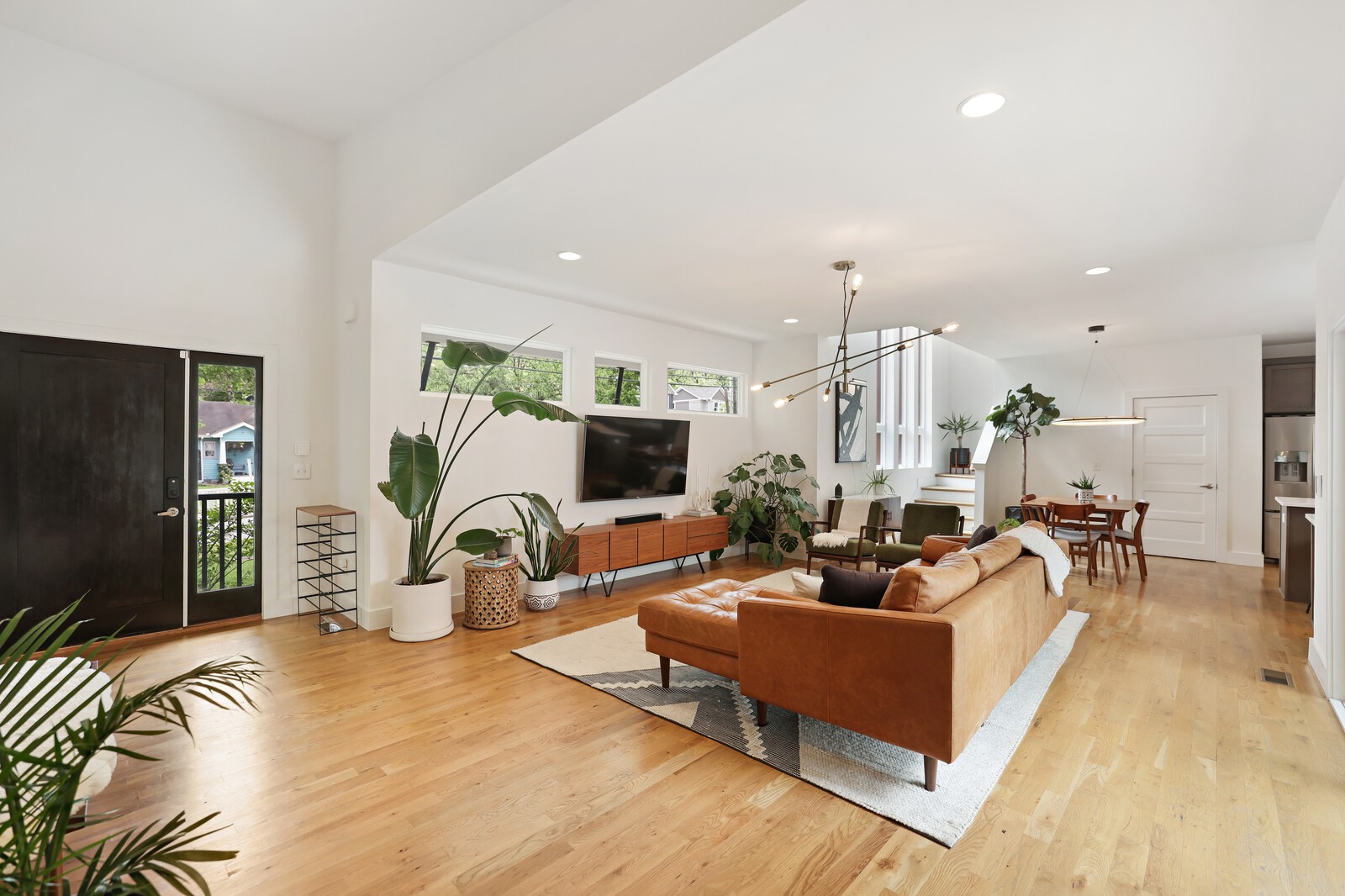 1321 Litton Ave