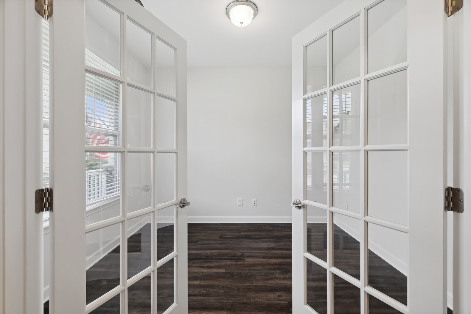 325 Twelve Oaks Ln
