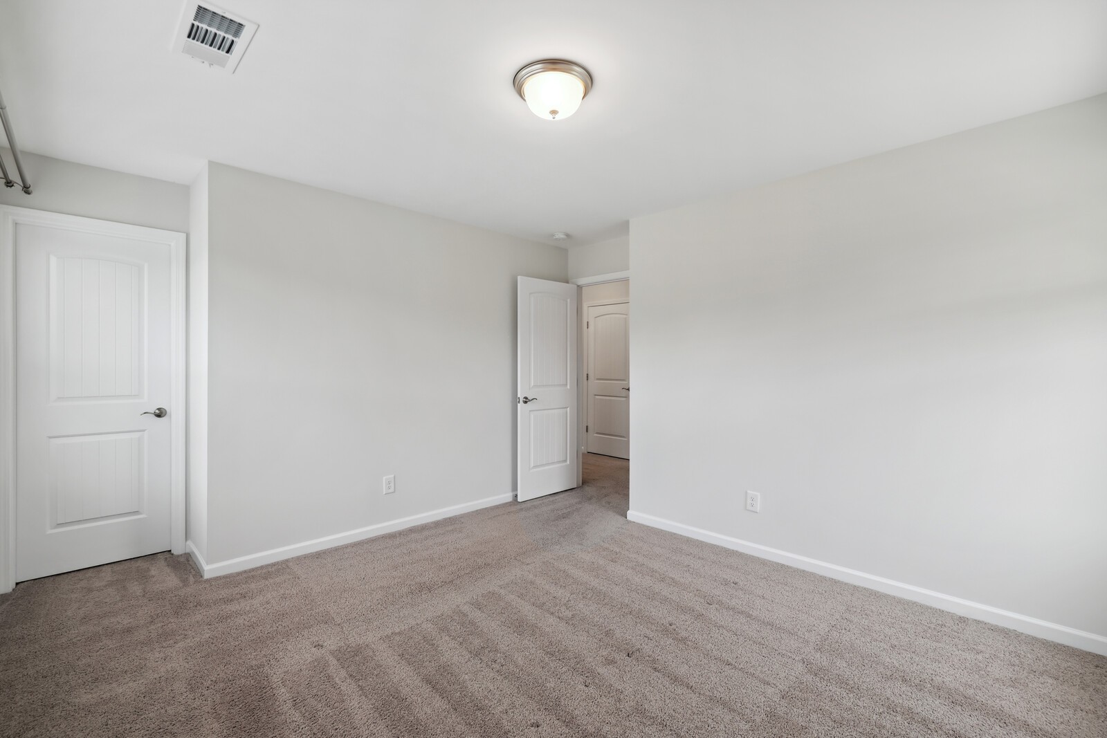325 Twelve Oaks Ln