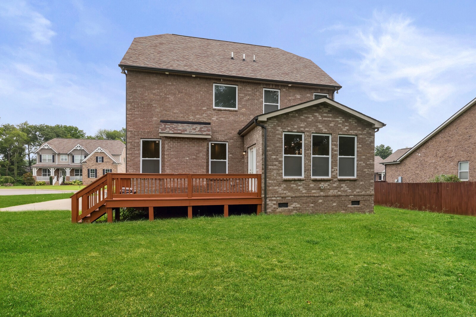 325 Twelve Oaks Ln