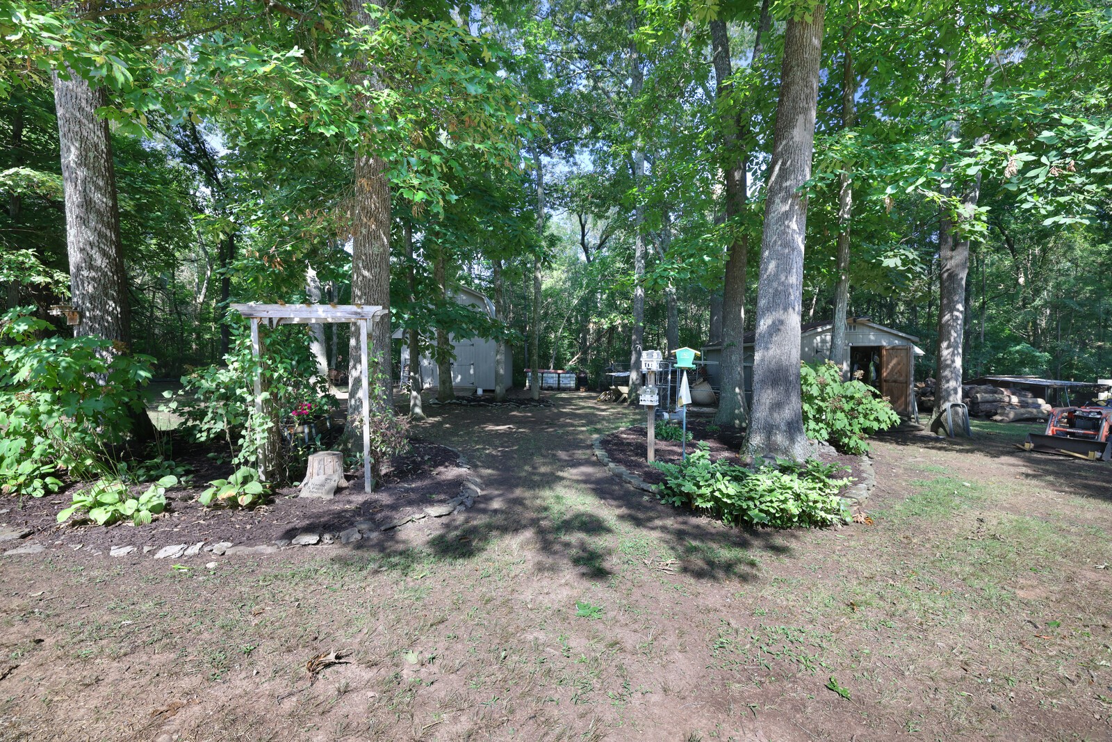 320 Shirley Rd