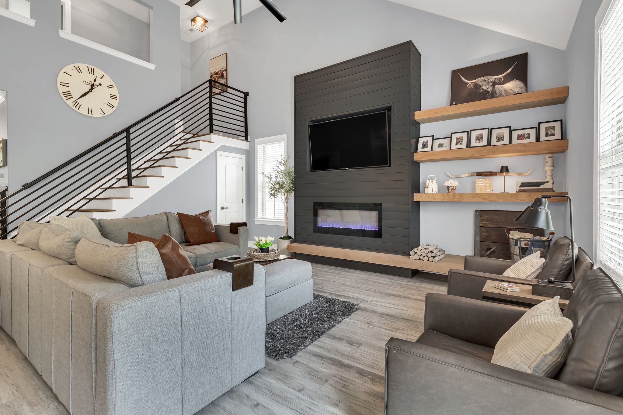 117 Lake Harbor Dr
