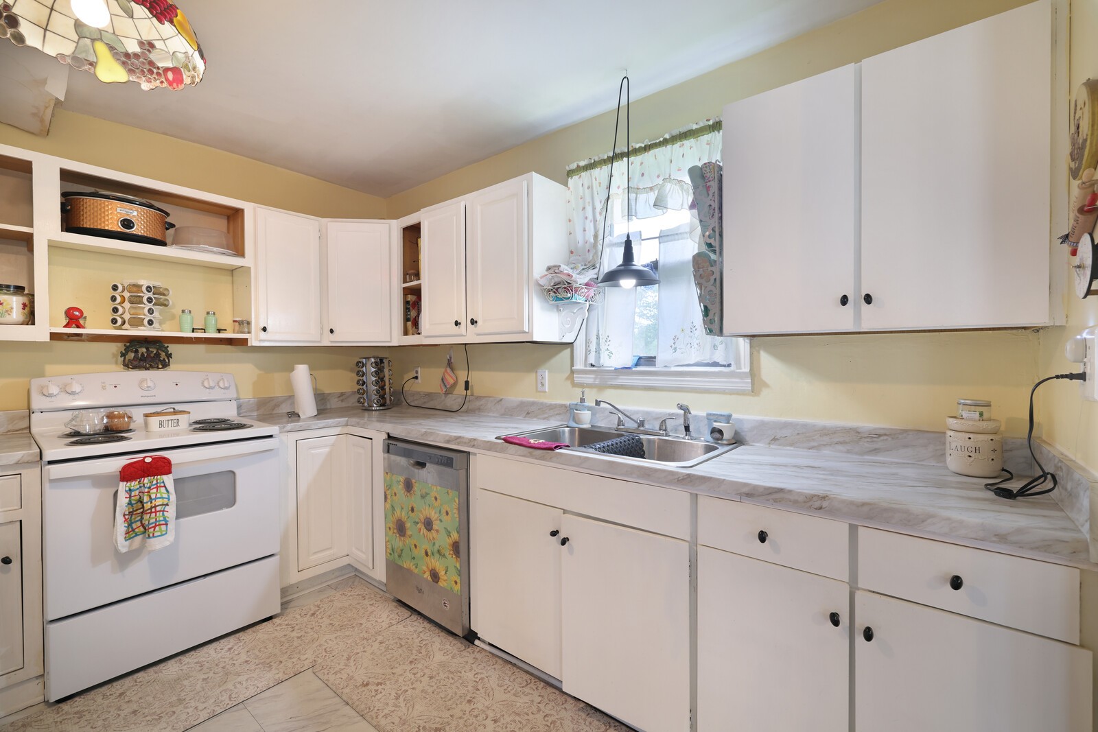 341 Tamworth Dr