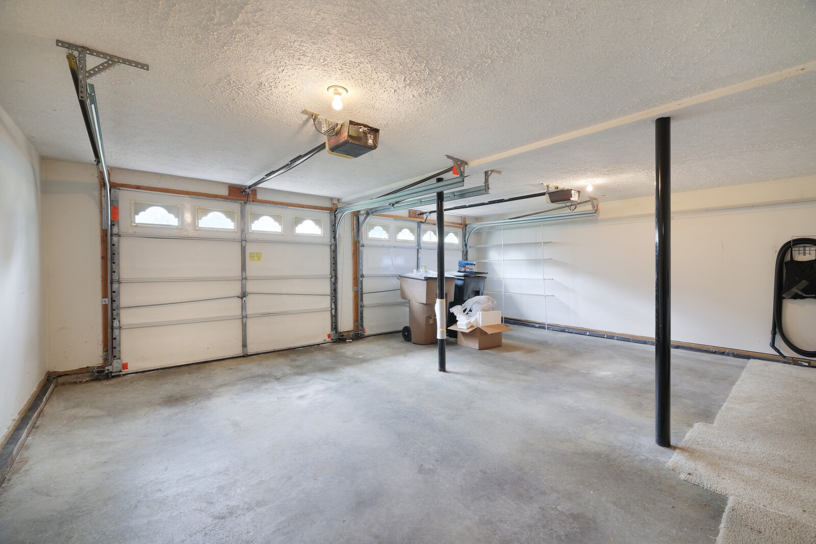 712 Elderberry Ct