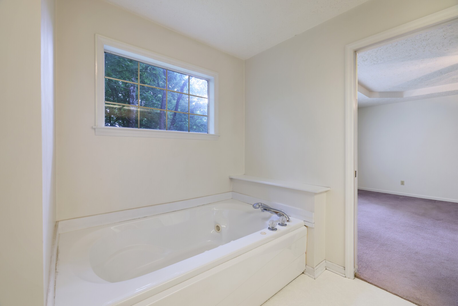 712 Elderberry Ct