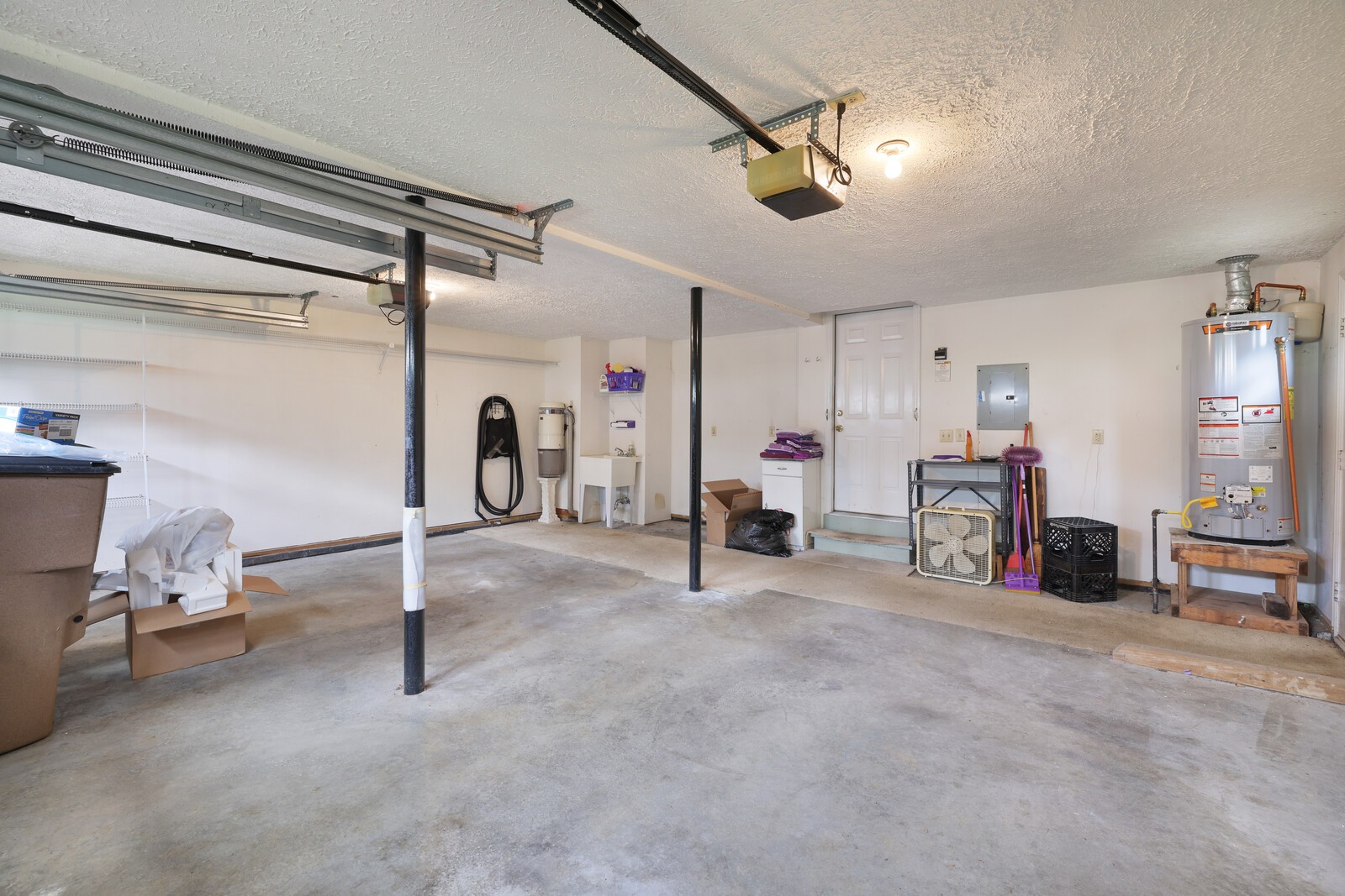 712 Elderberry Ct