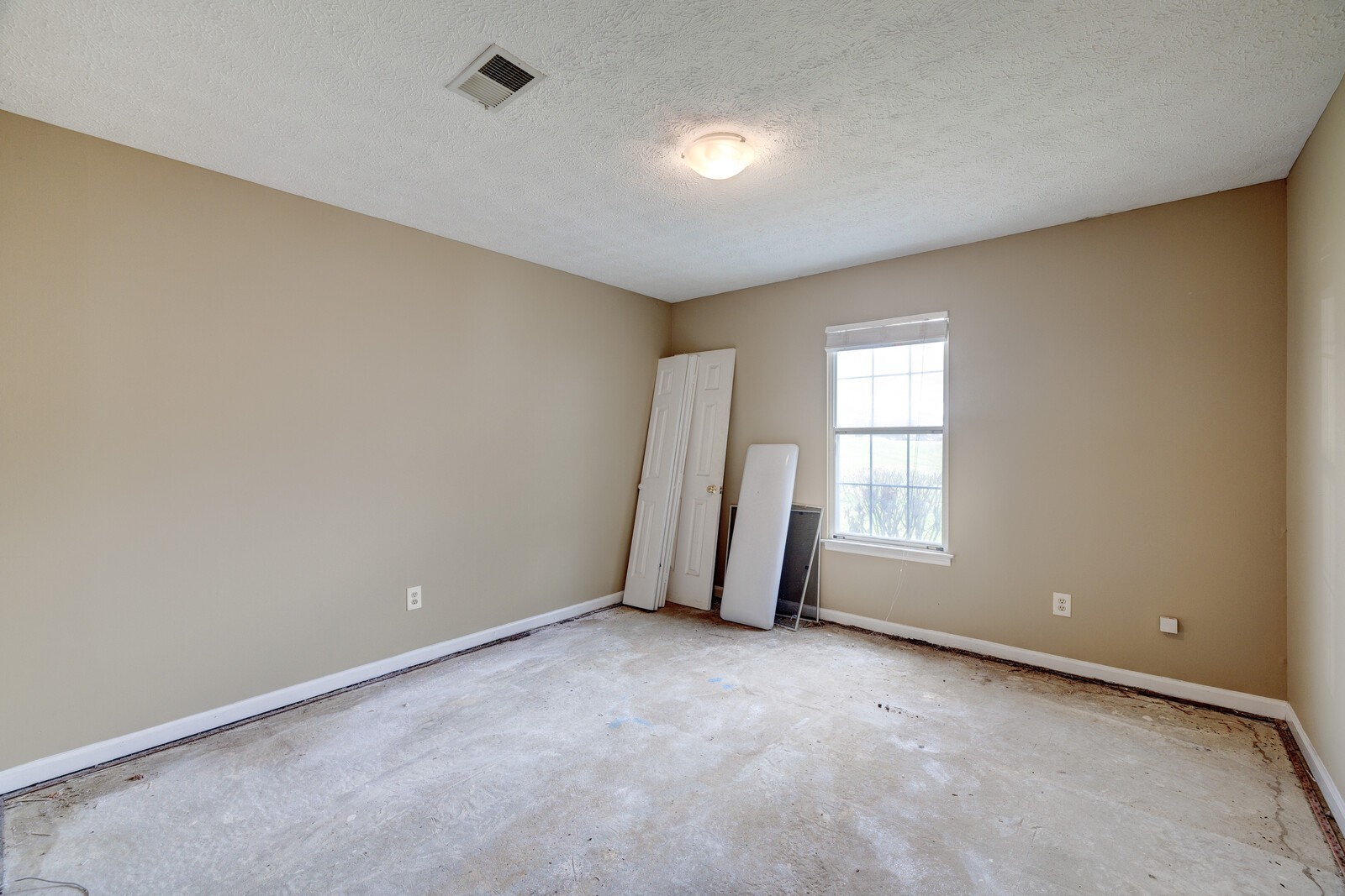 126 Beech Forge Dr