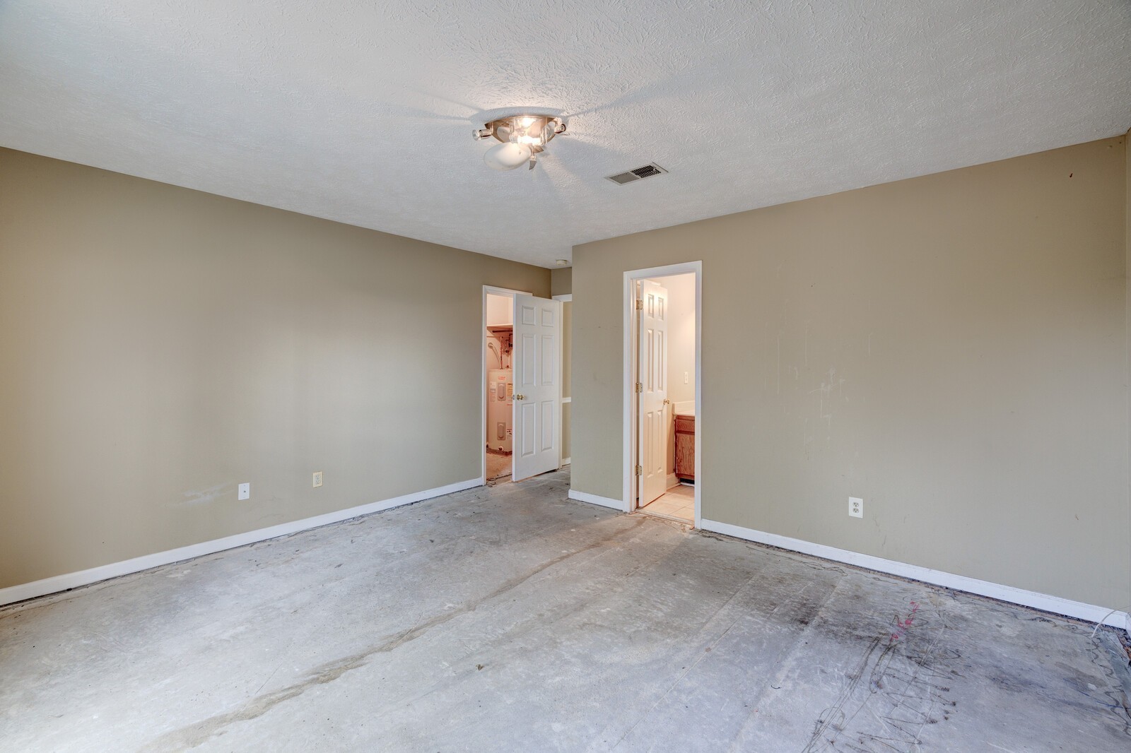 126 Beech Forge Dr