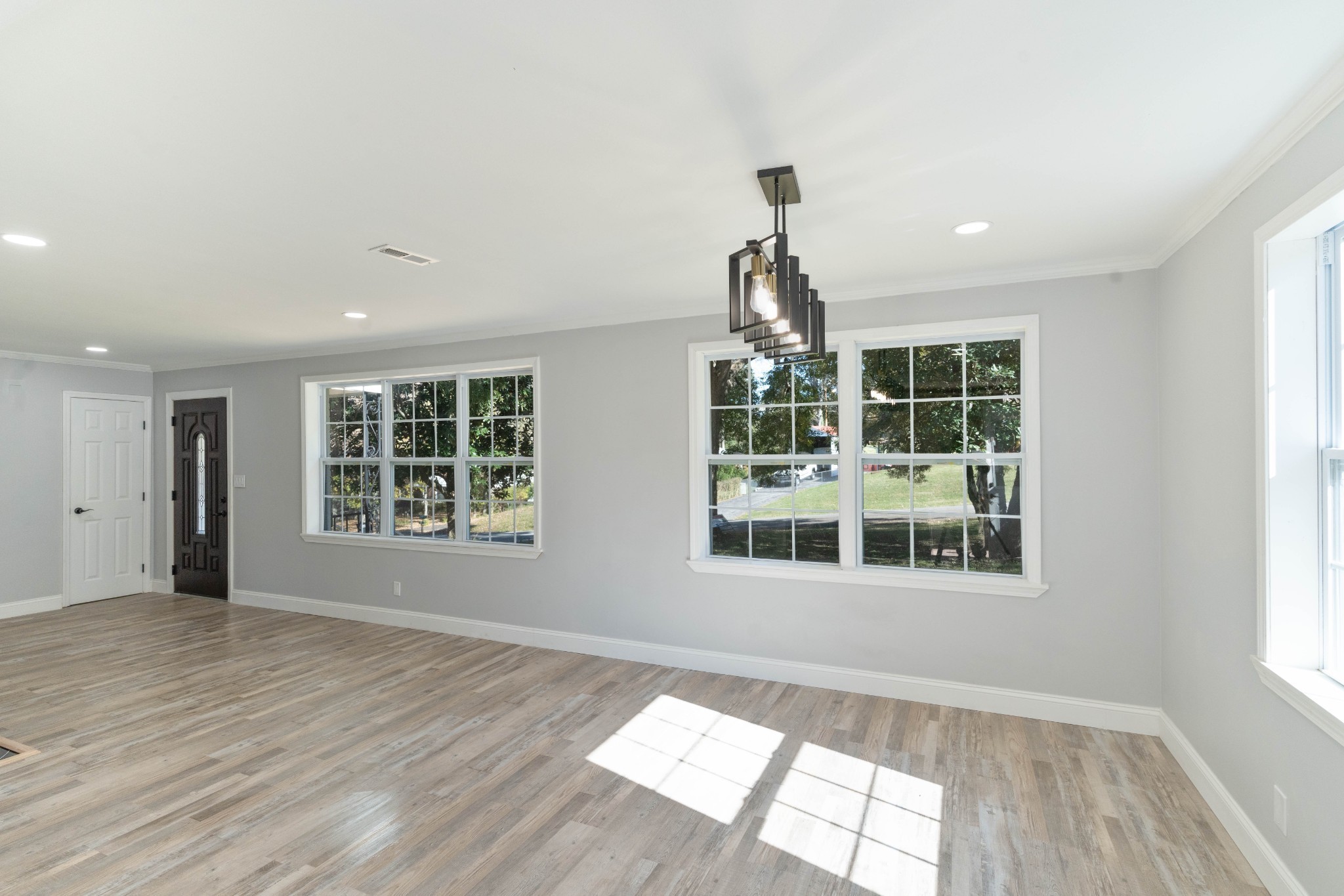 118 Keith Dr