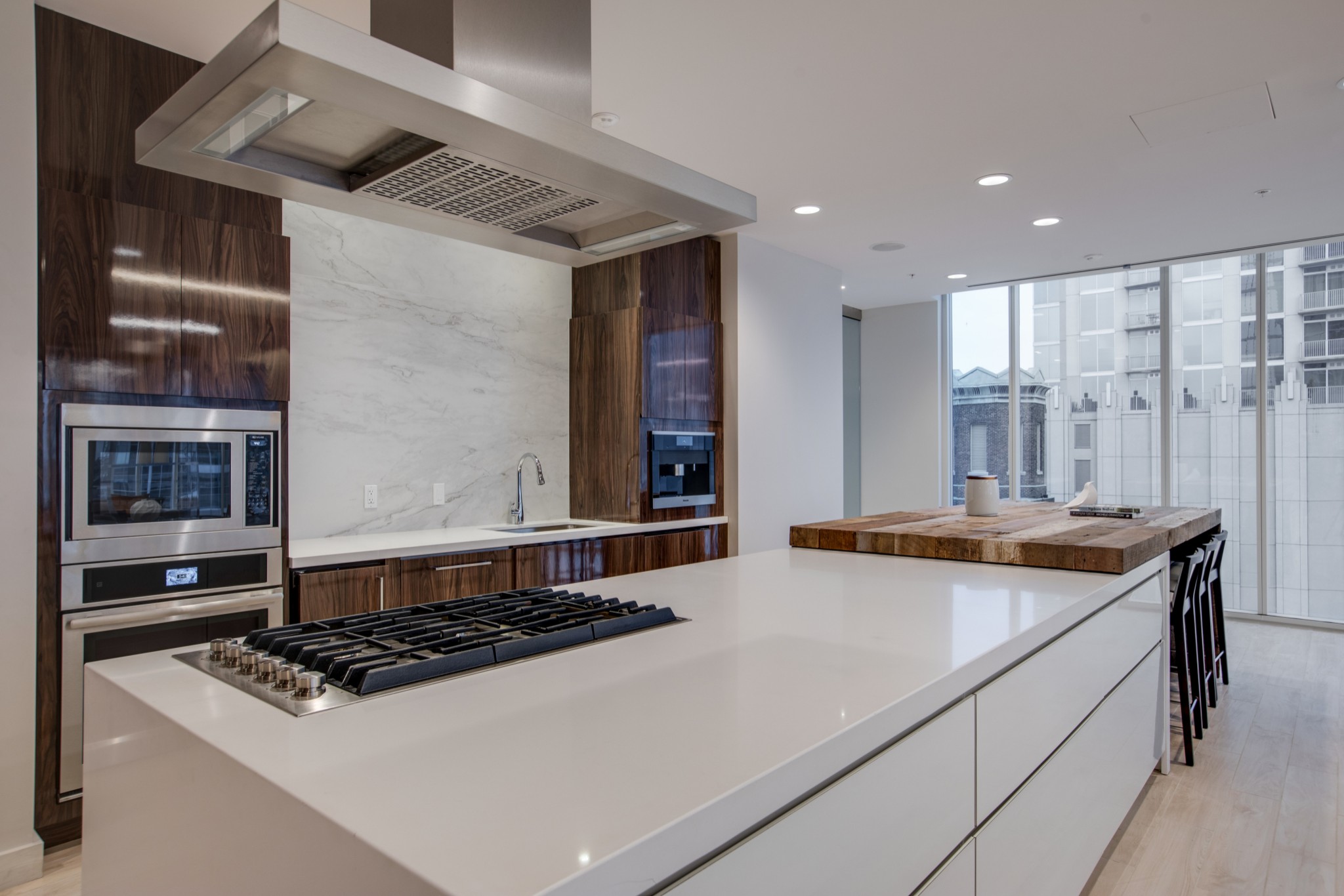 515 Church St Unit: 4206