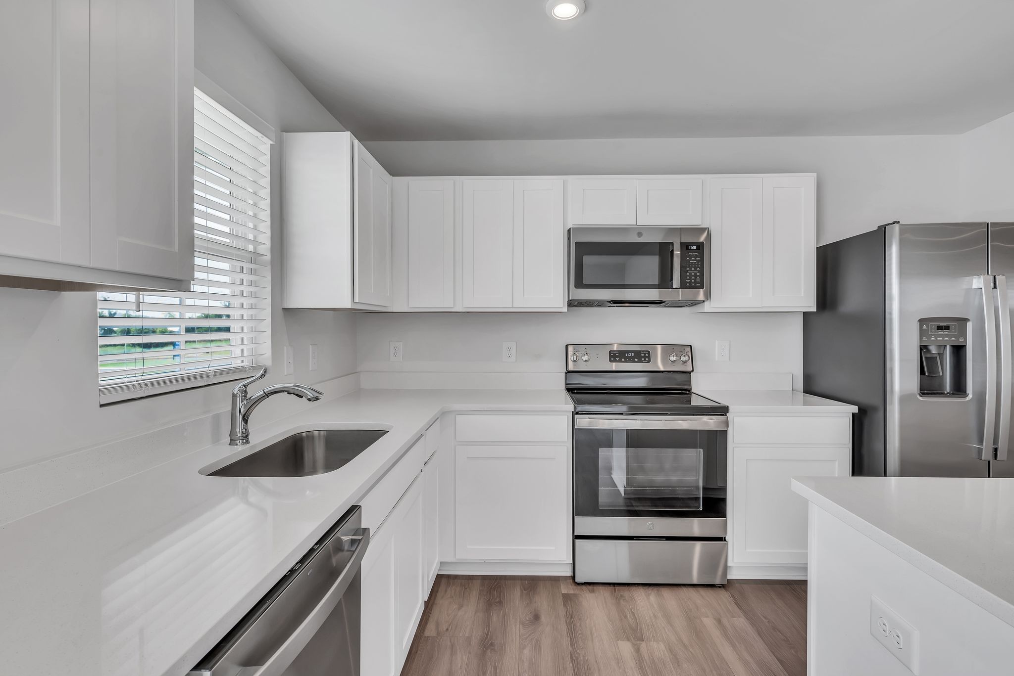 2757 Thornton Grove Blvd Unit: 300