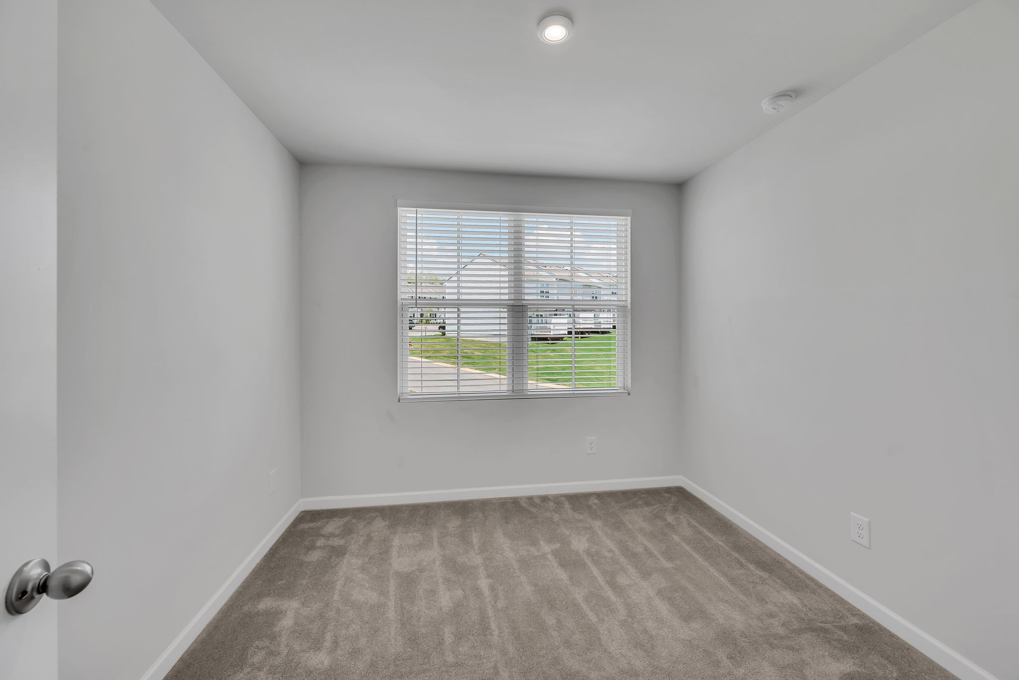 2757 Thornton Grove Blvd Unit: 300