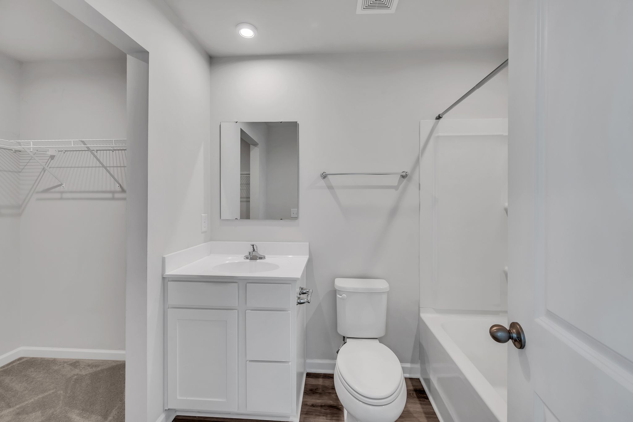 2757 Thornton Grove Blvd Unit: 300
