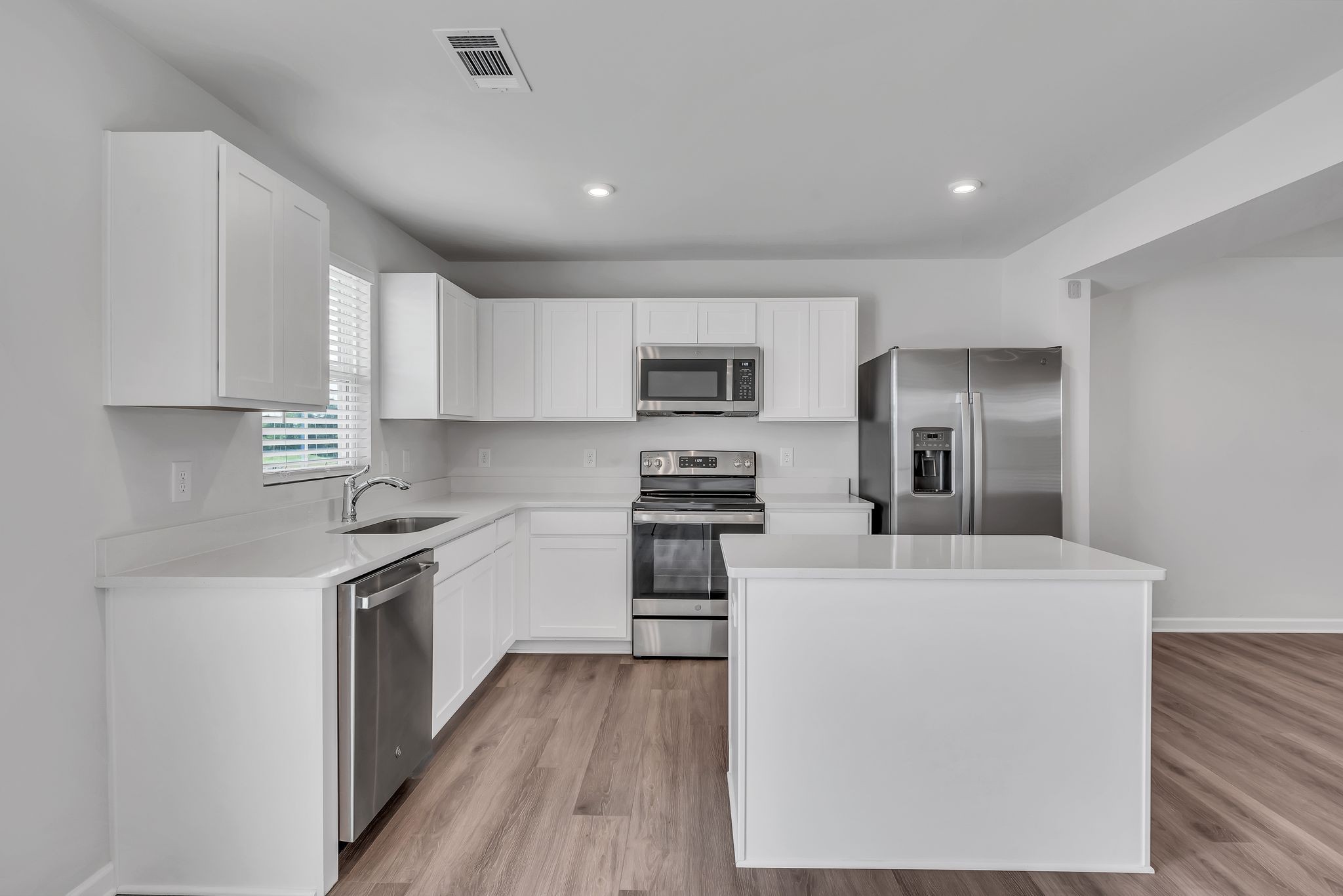 2757 Thornton Grove Blvd Unit: 300