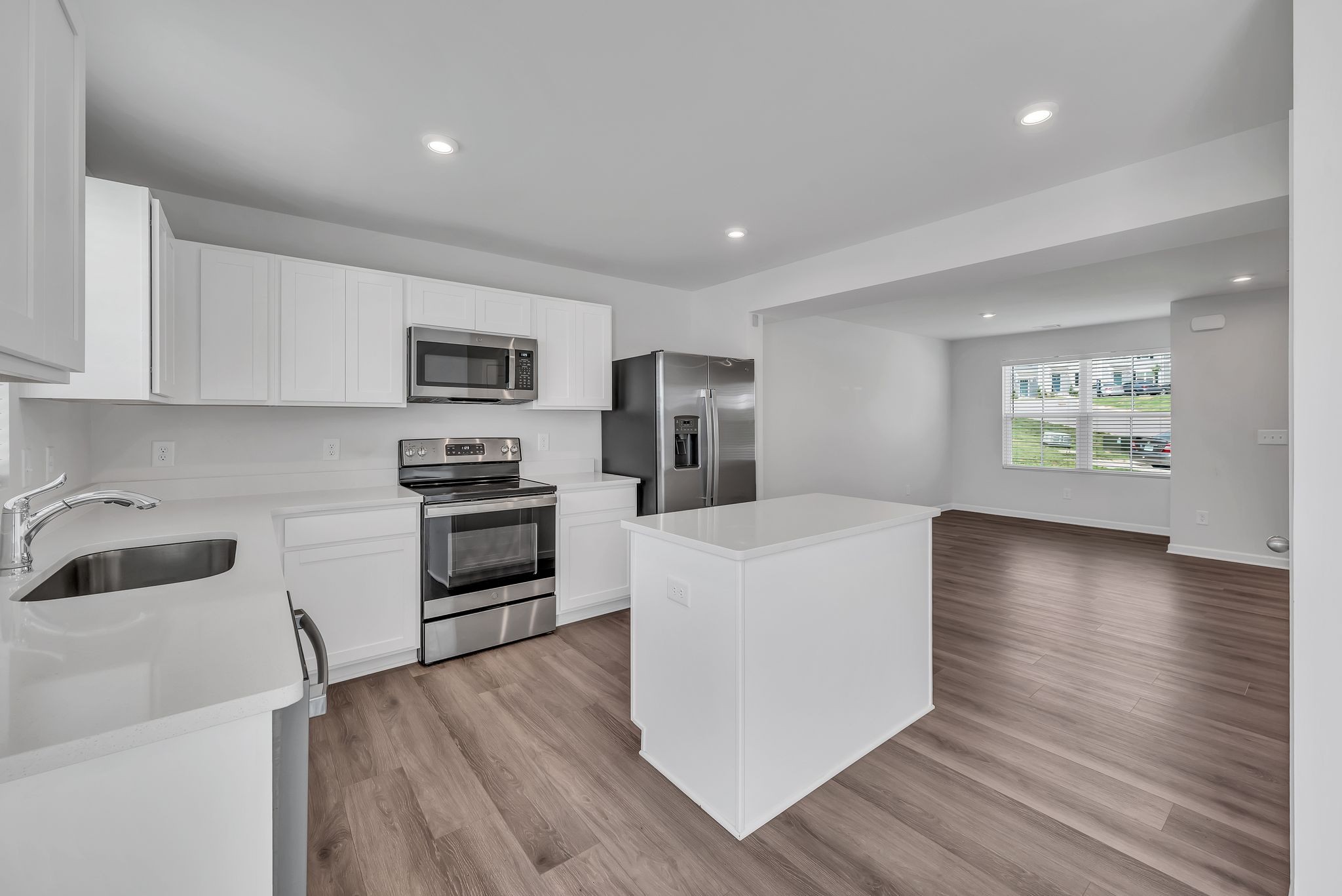 2757 Thornton Grove Blvd Unit: 300