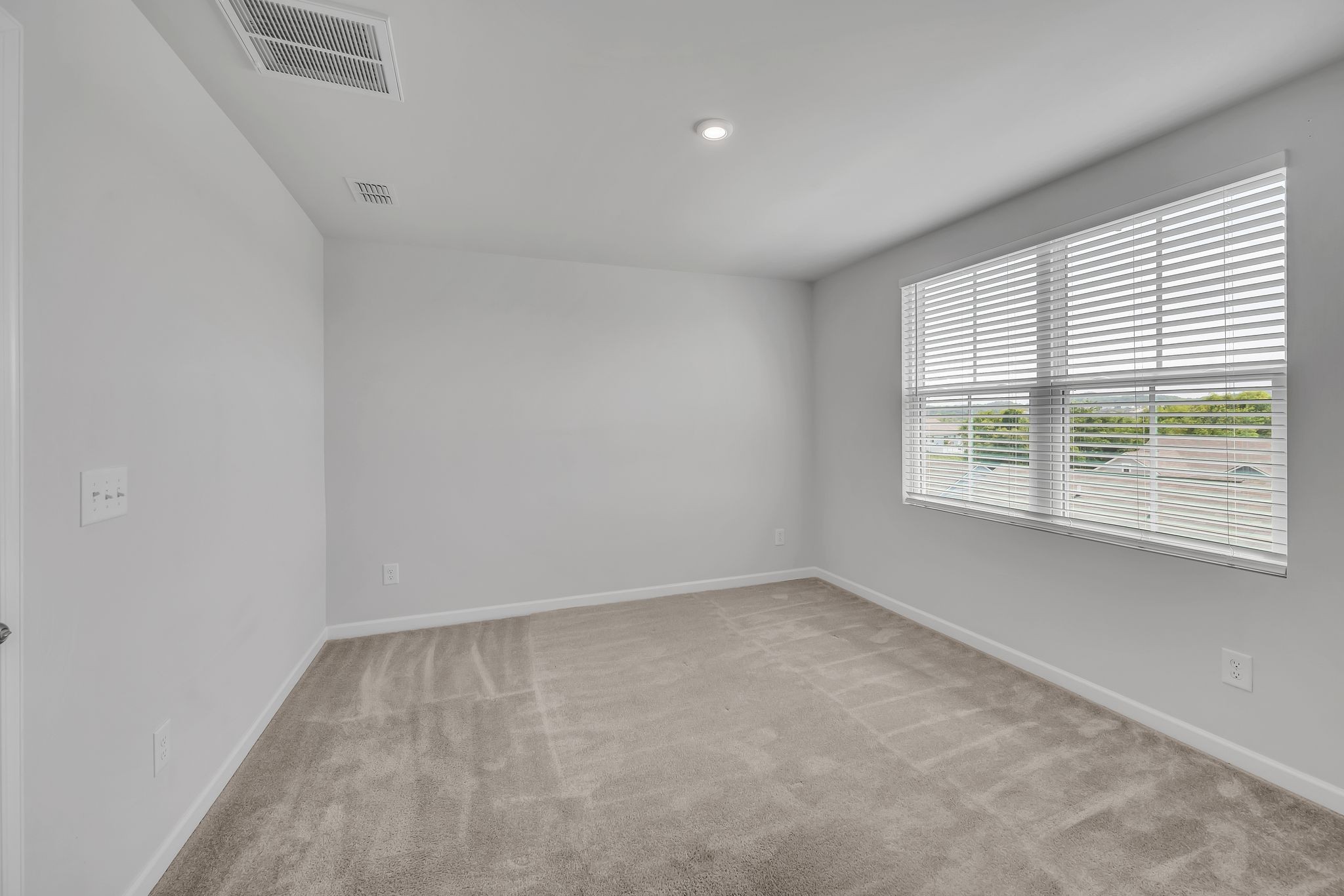 2757 Thornton Grove Blvd Unit: 300