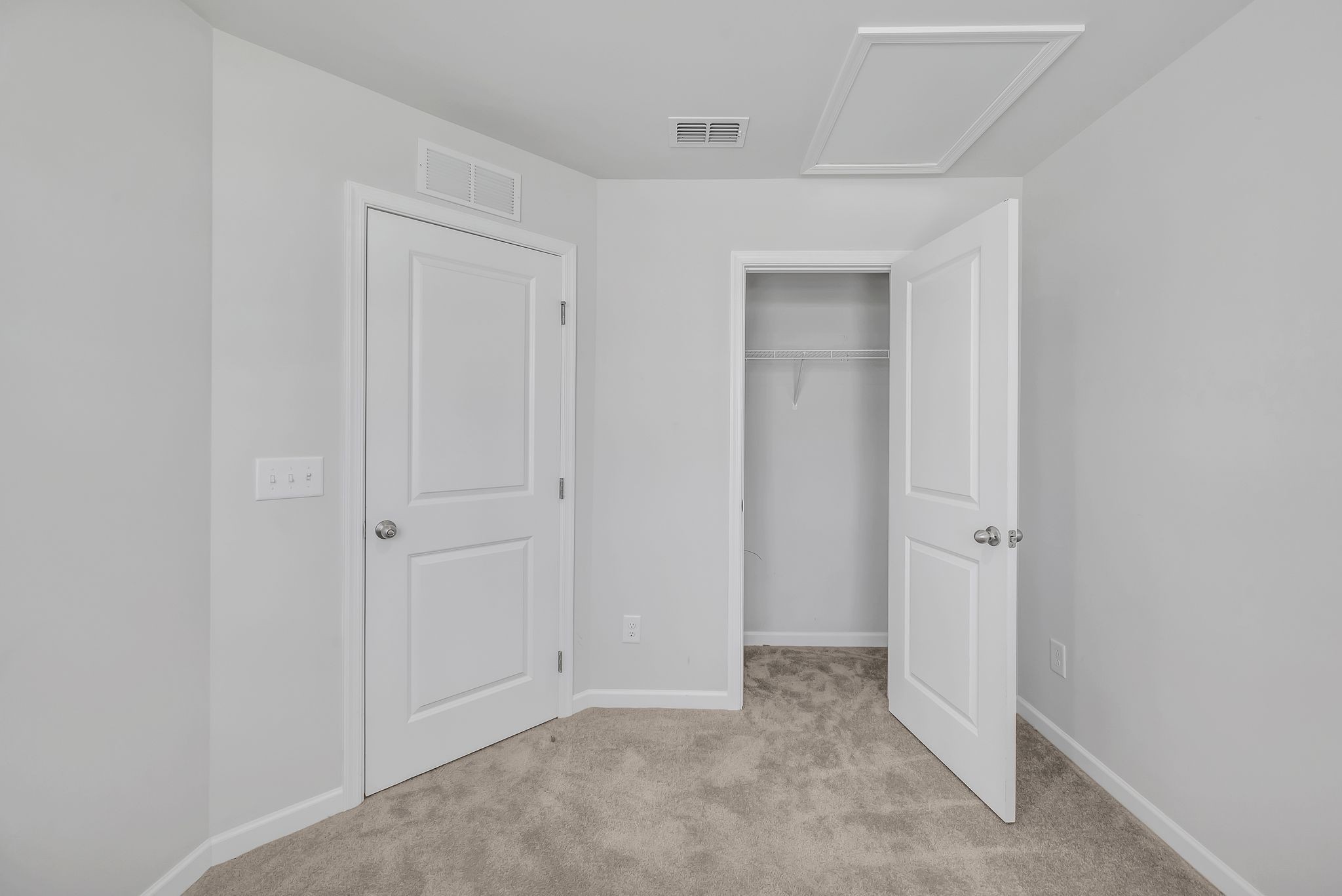 2757 Thornton Grove Blvd Unit: 300