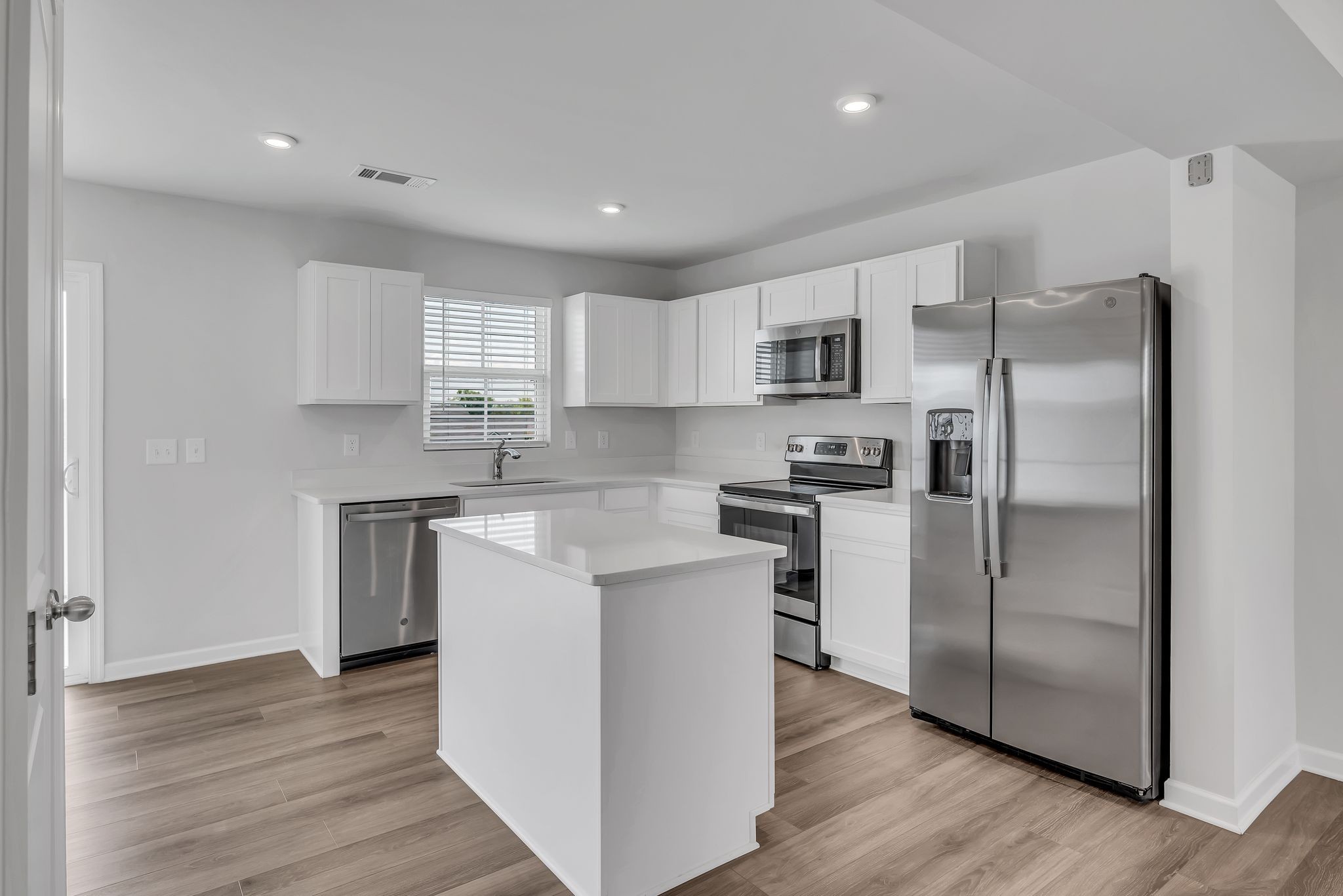 2757 Thornton Grove Blvd Unit: 300