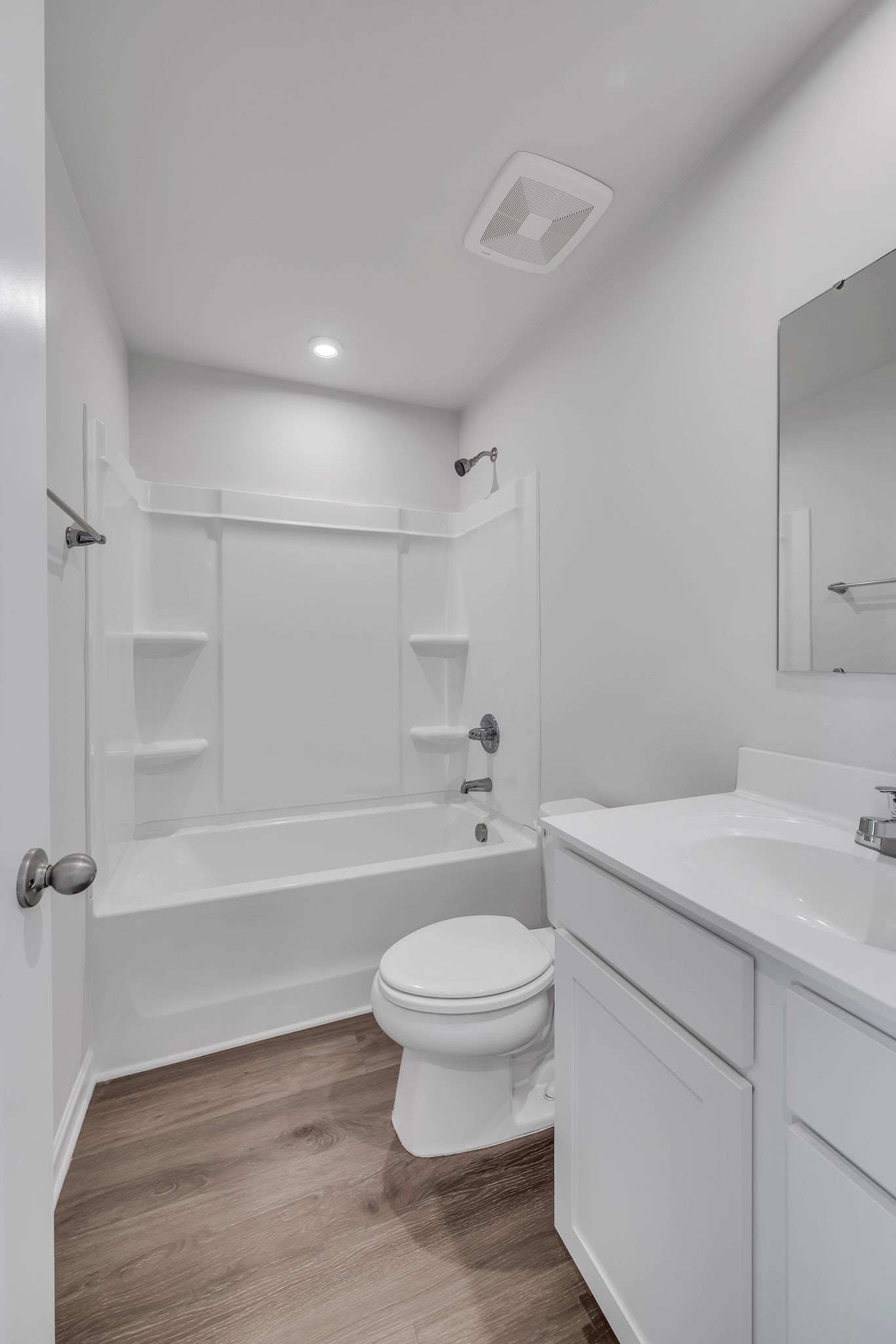 2757 Thornton Grove Blvd Unit: 300