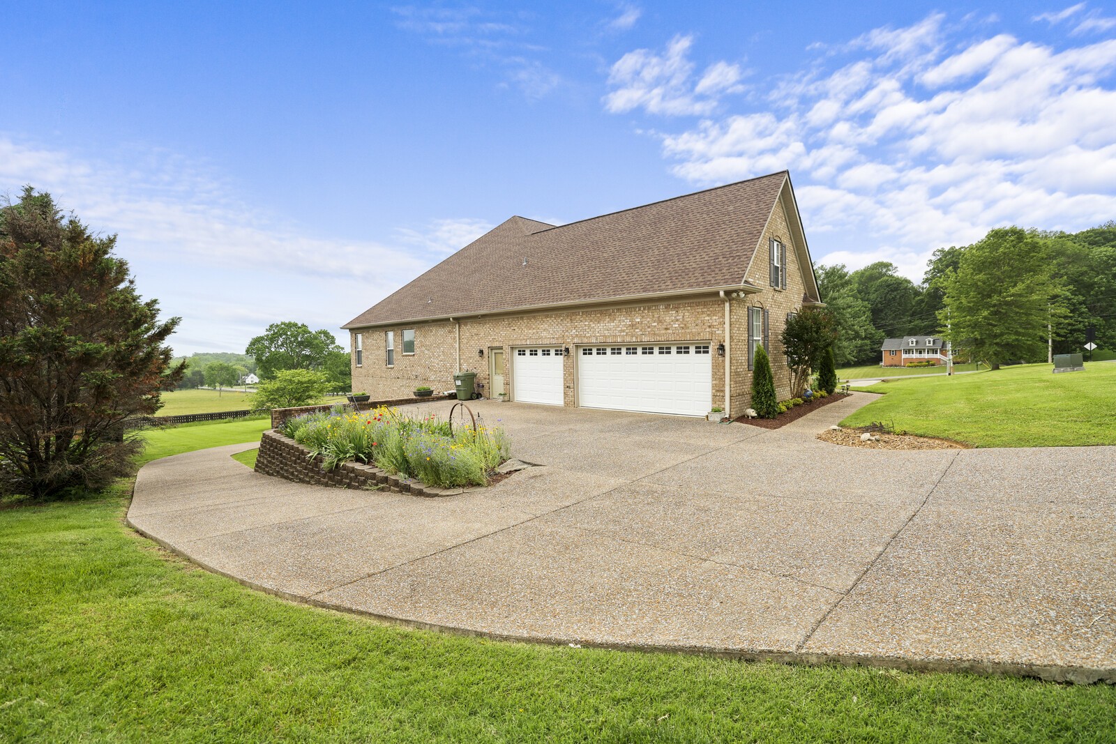102 Chalford Pl