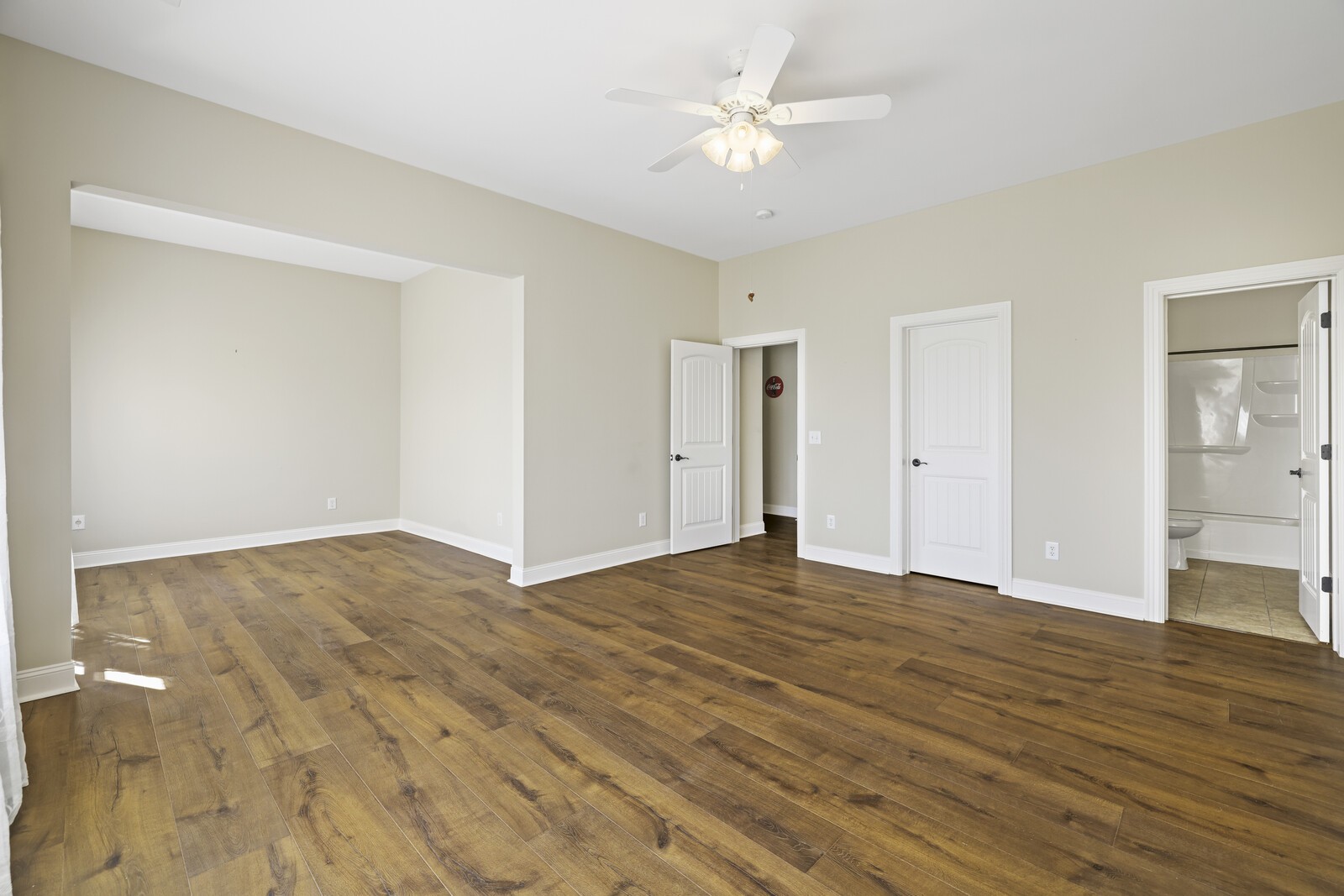 102 Chalford Pl