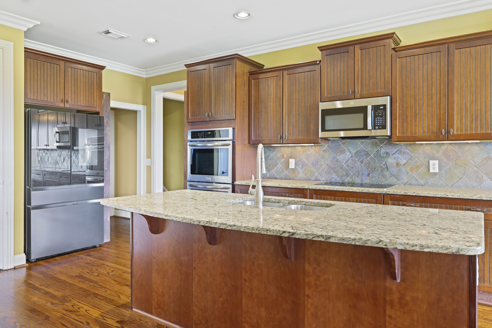 102 Chalford Pl