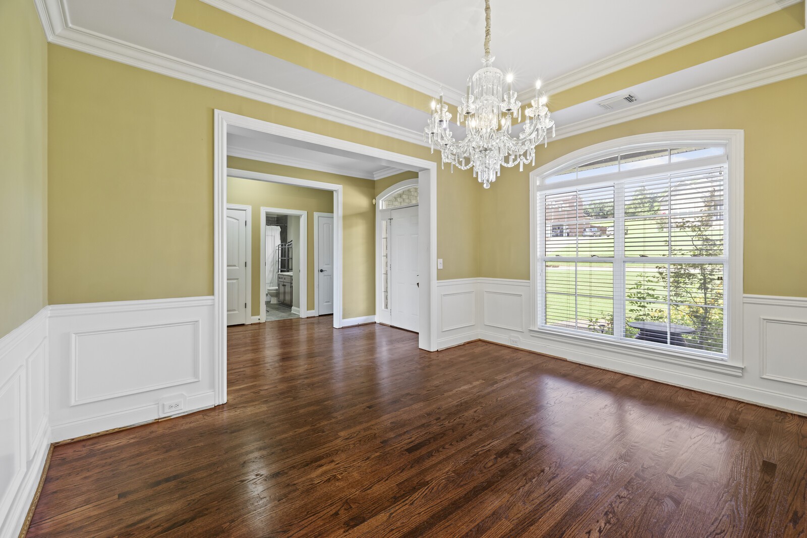 102 Chalford Pl