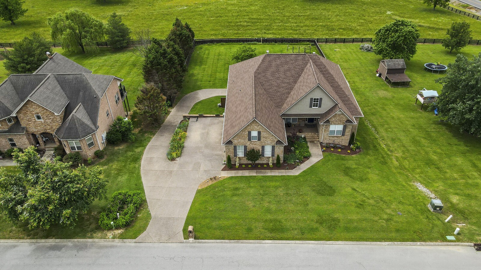 102 Chalford Pl