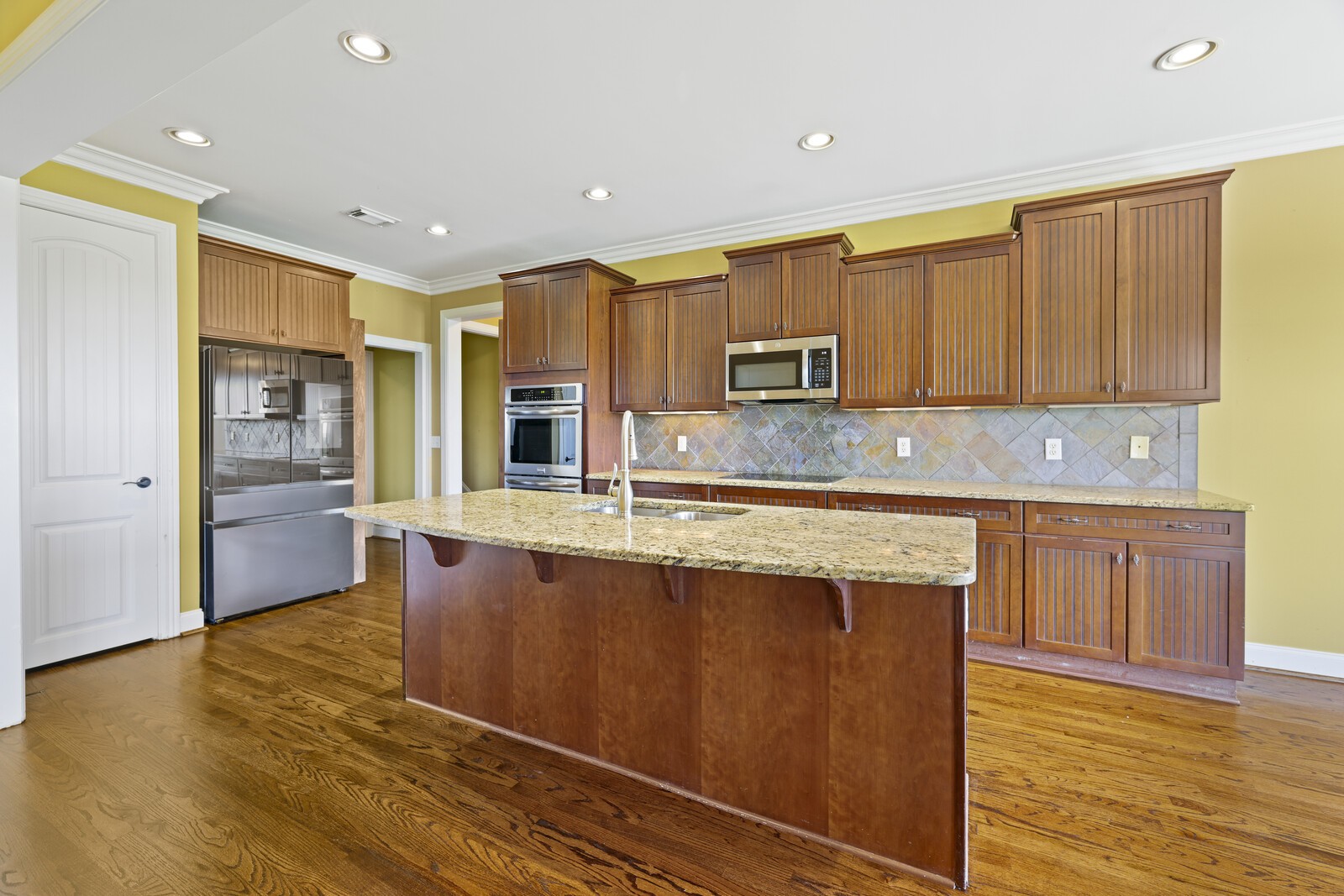 102 Chalford Pl