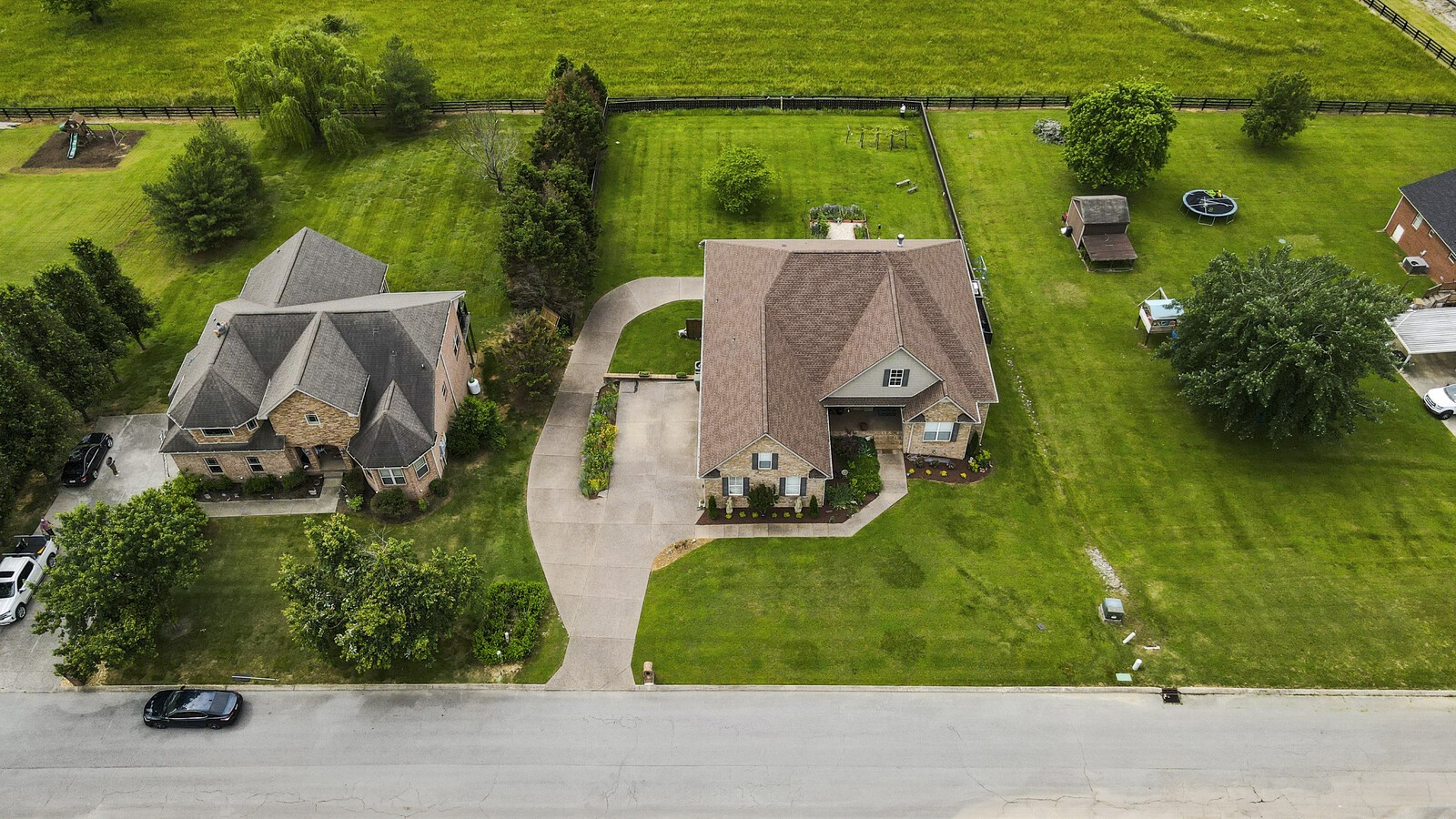 102 Chalford Pl