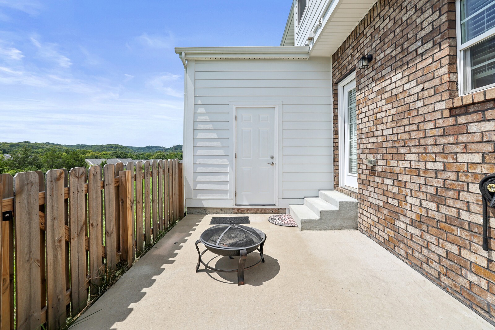 138 Dry Creek Commons Dr