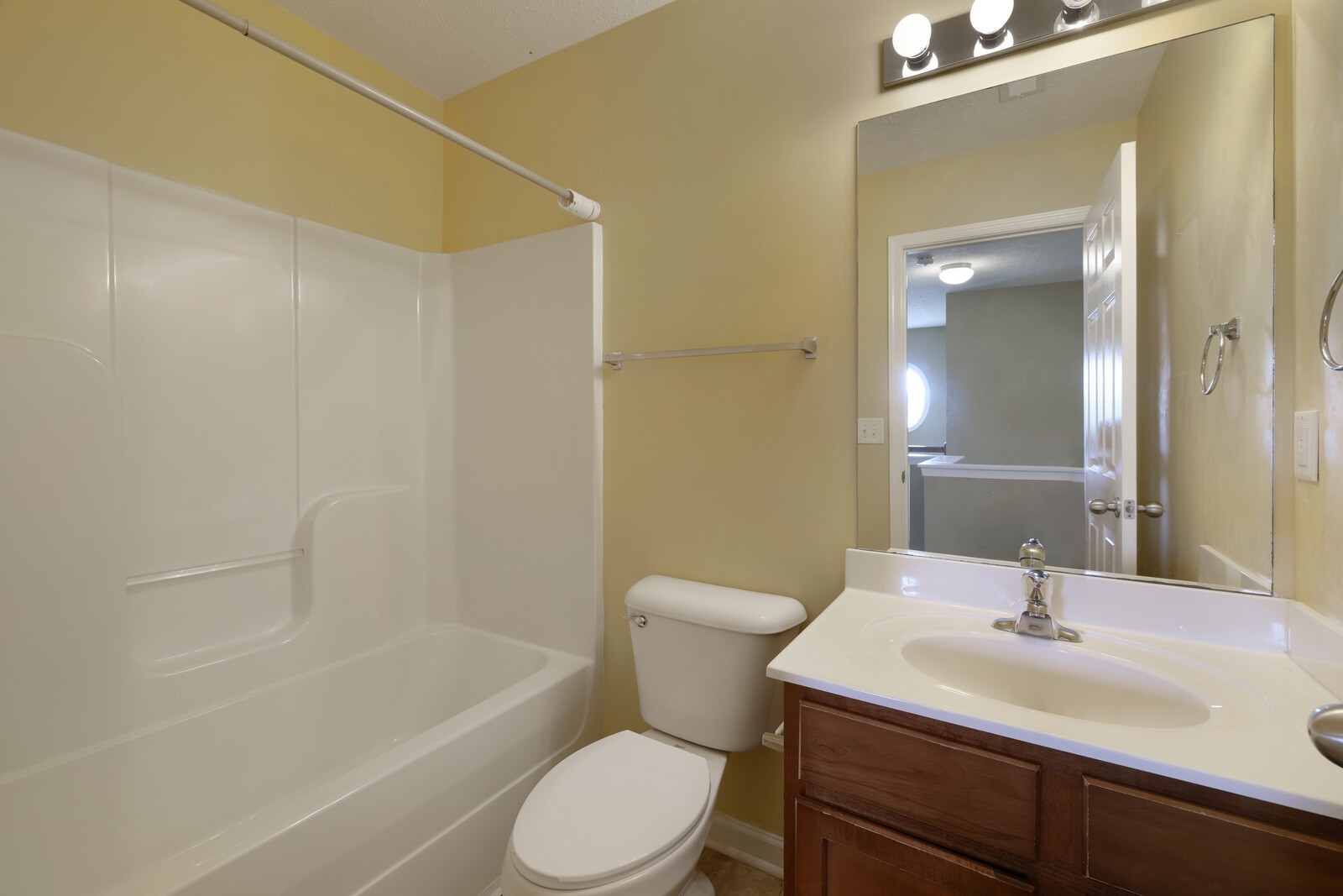 105 Gupton Ct